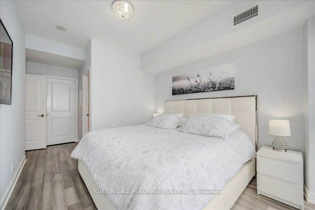 50 Absolute Avenue, #1402