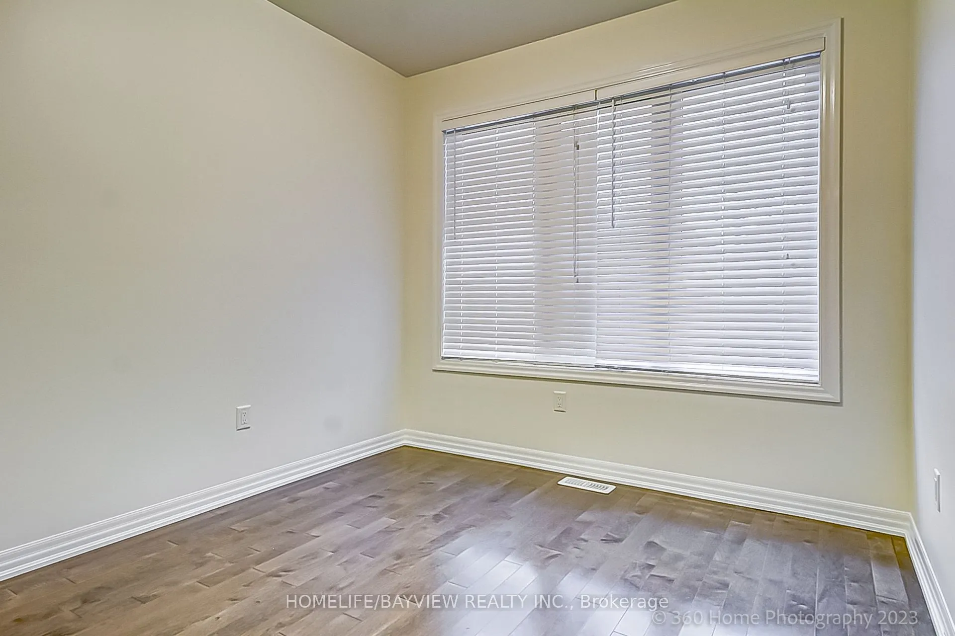 3193 Violet Gardens