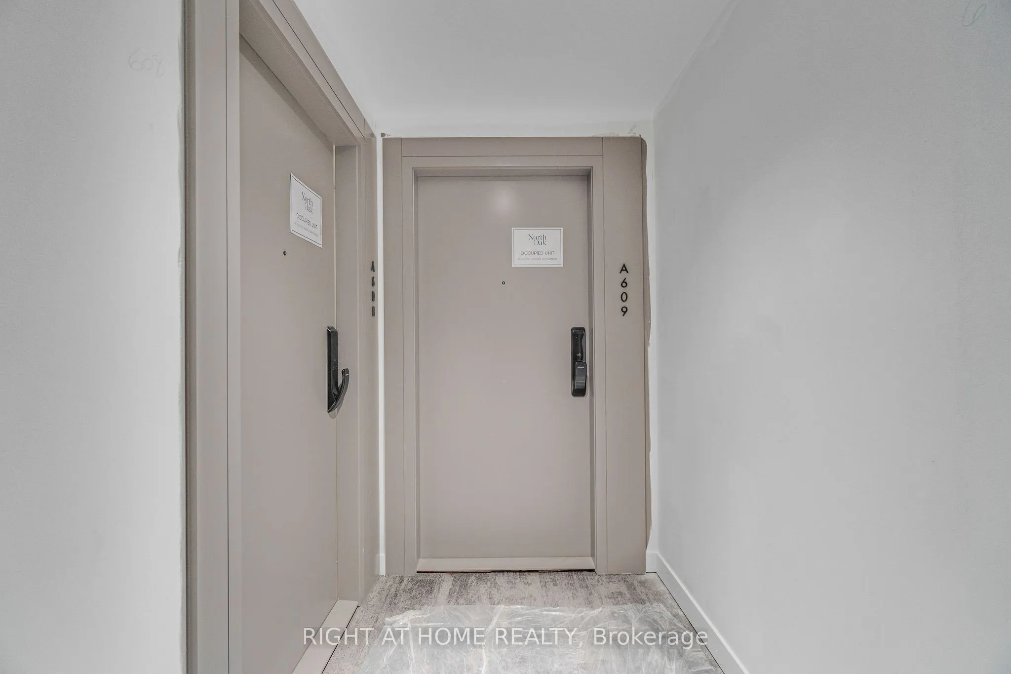 3079 Trafalgar Road, #609