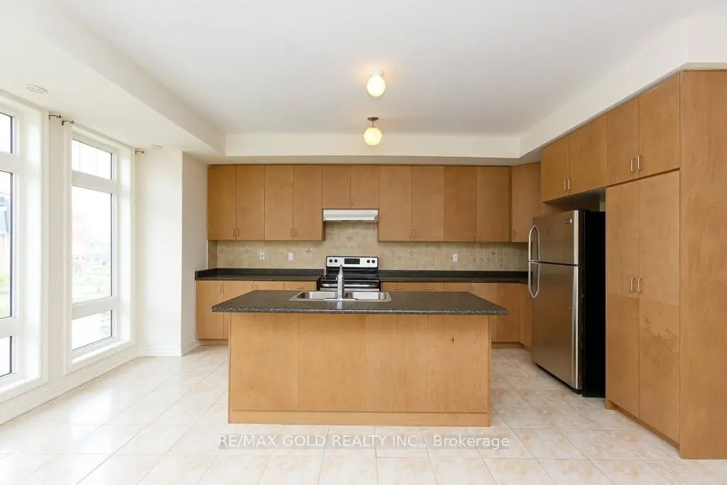 137 Inspire Boulevard