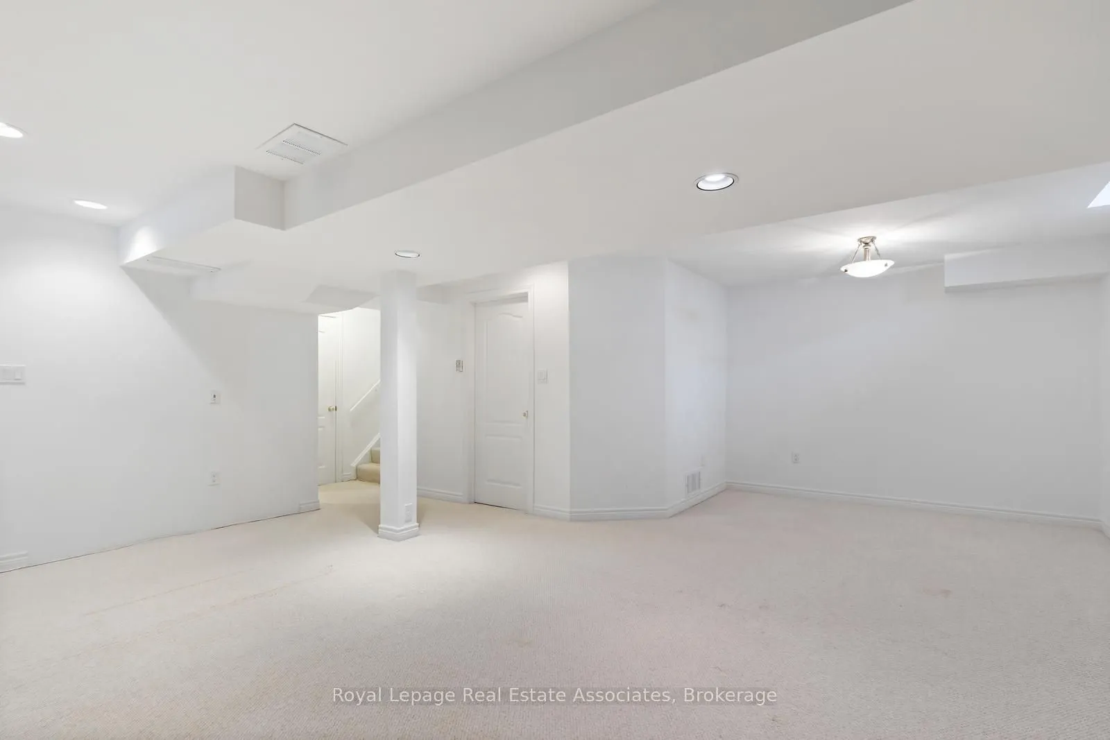 5480 Glen Erin Drive, #60