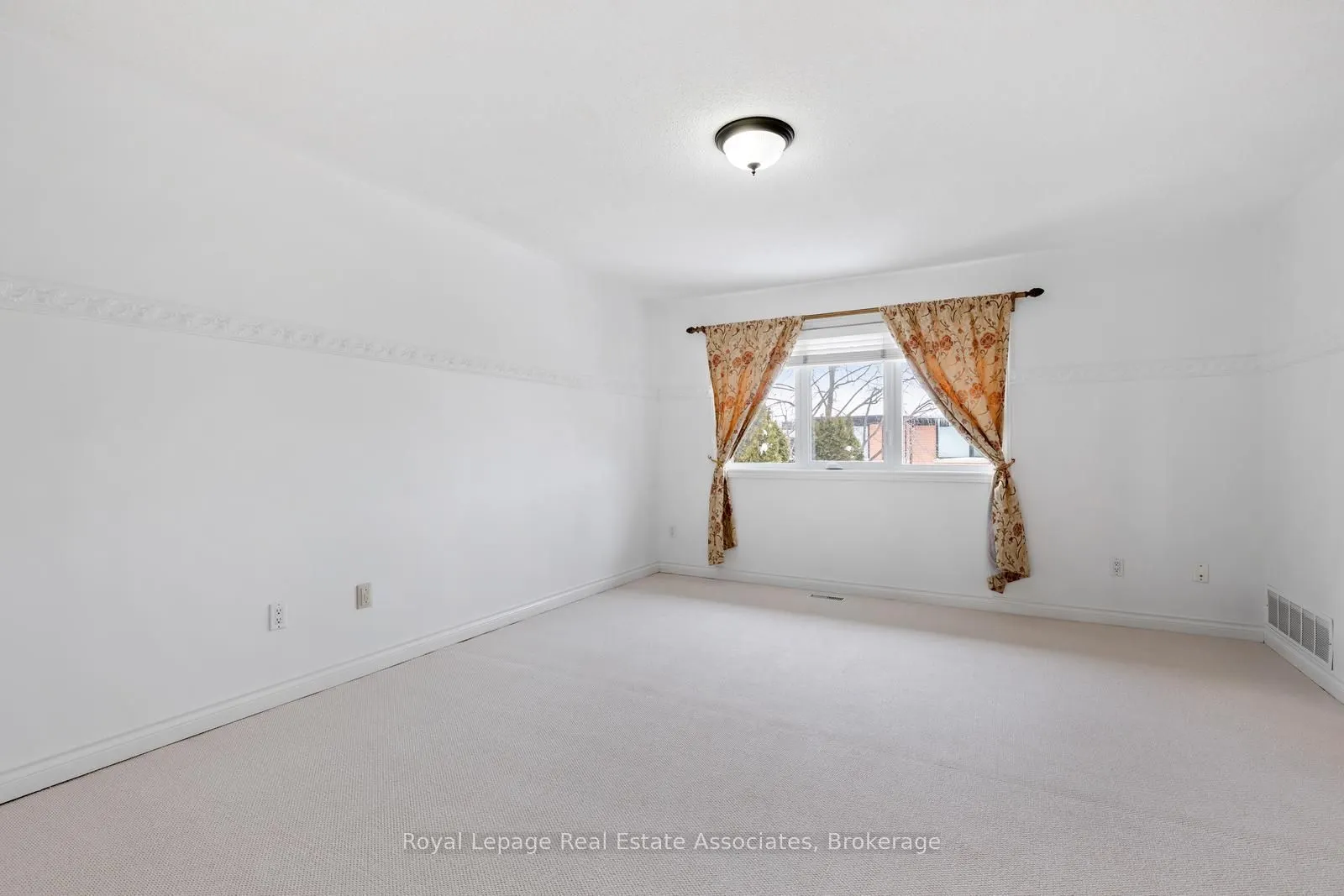 5480 Glen Erin Drive, #60