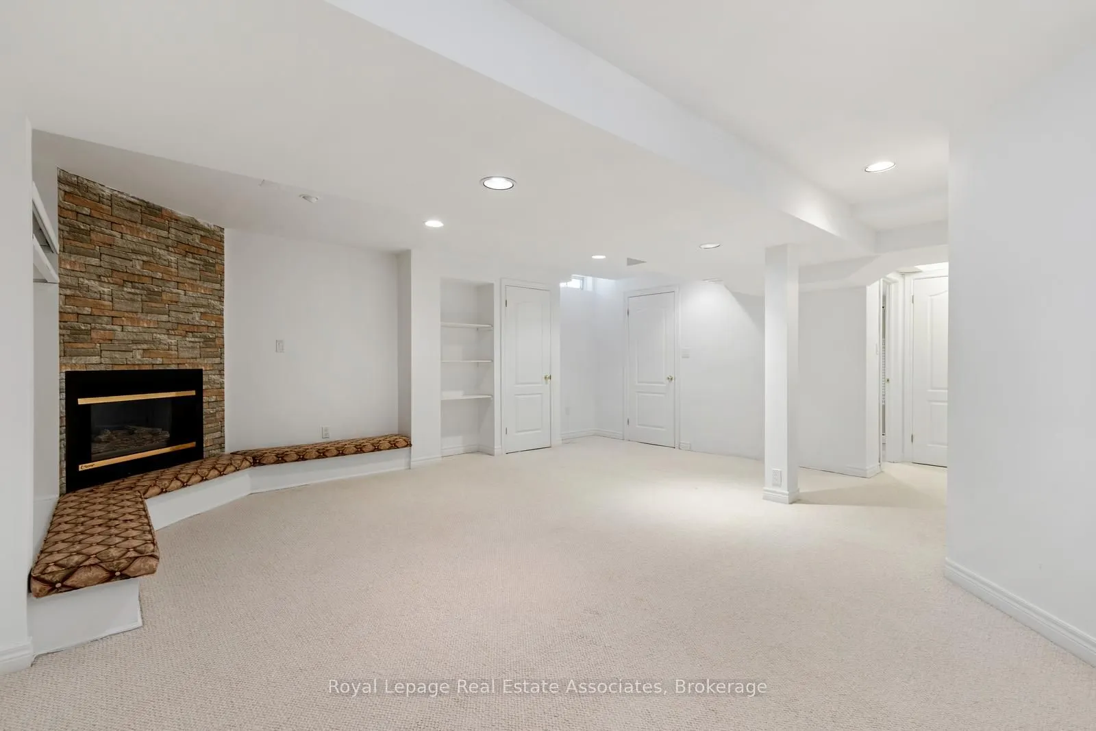 5480 Glen Erin Drive, #60