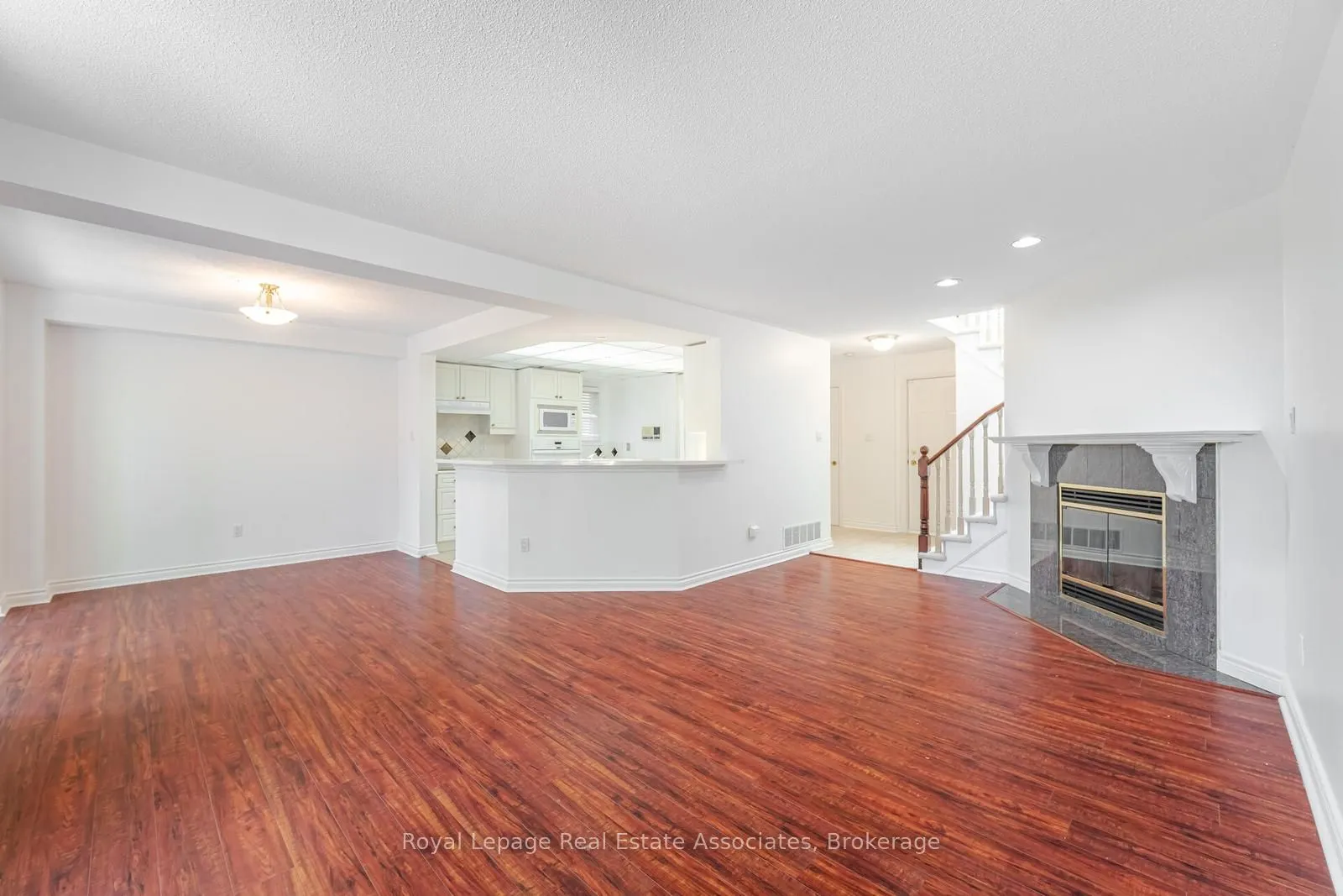 5480 Glen Erin Drive, #60
