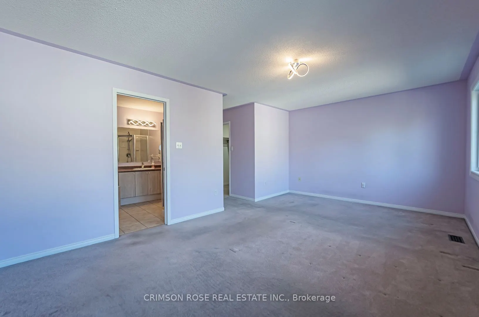 1290 Heritage Way, #33