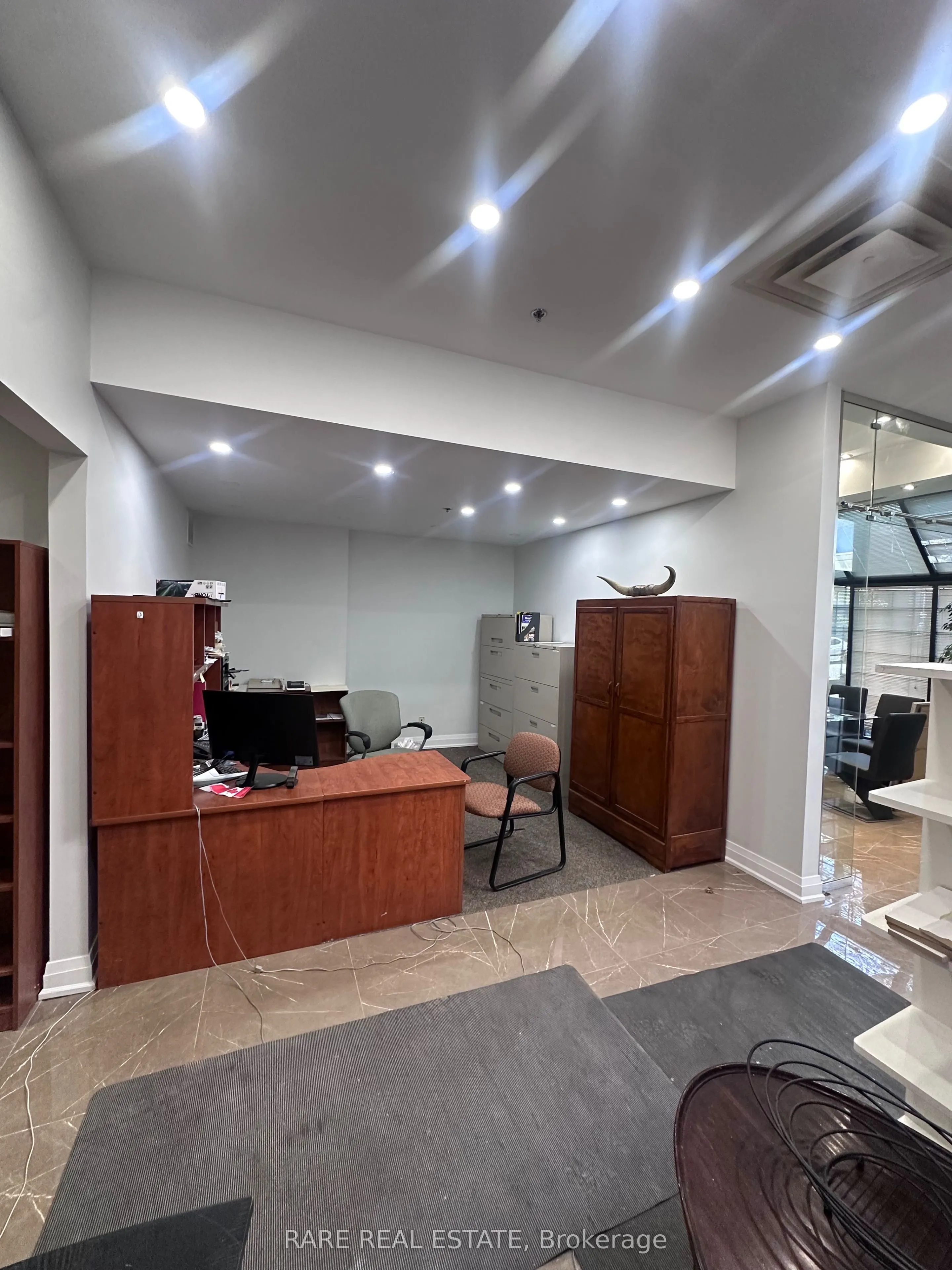 800 Petrolia Road, #14