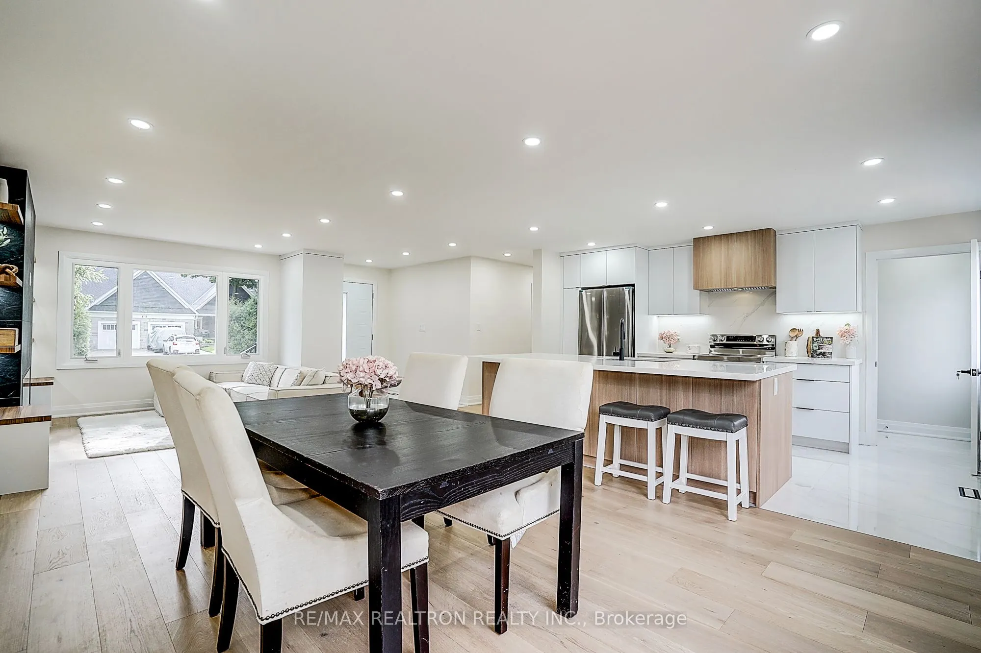 163 Maurice Drive