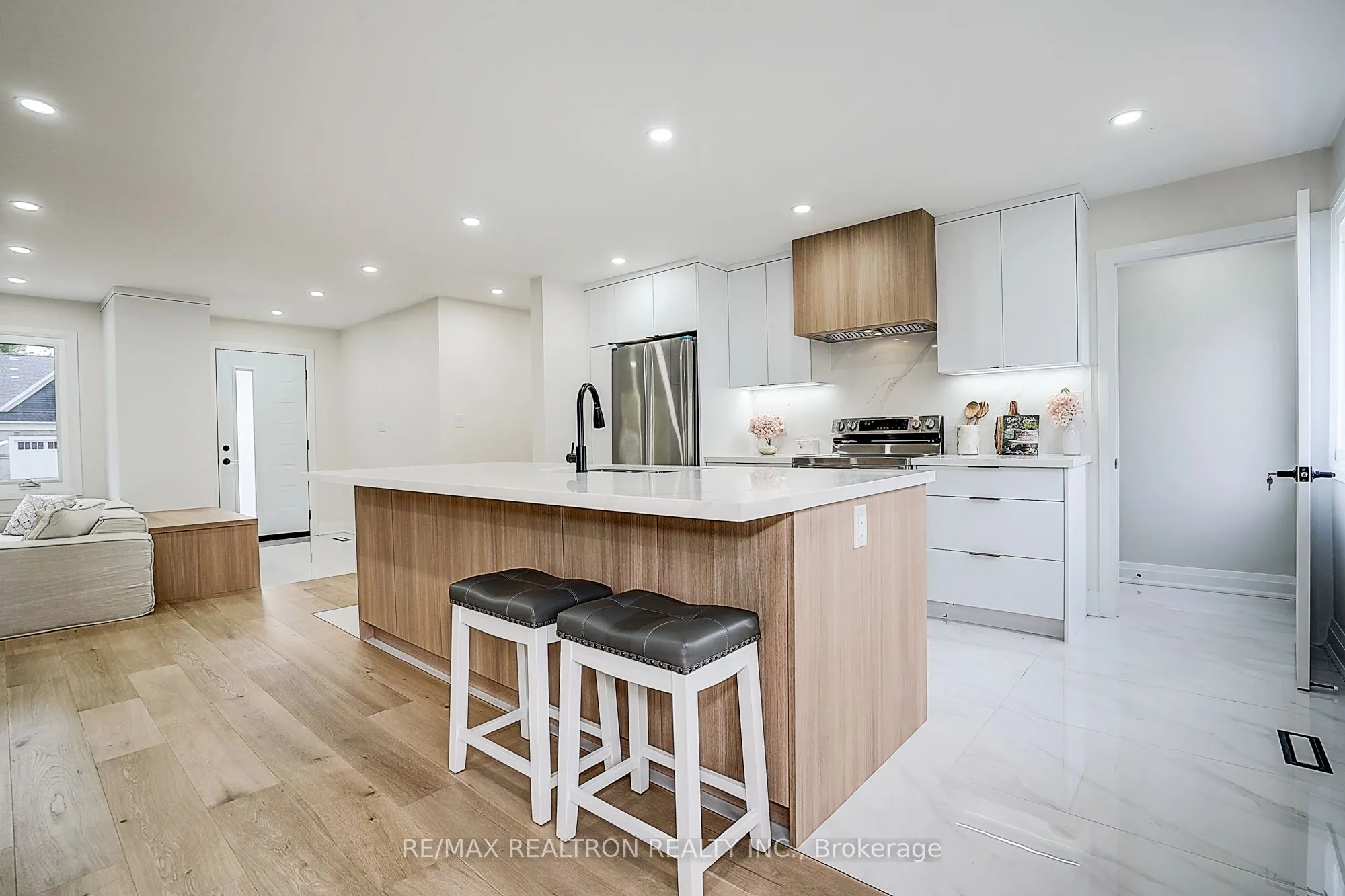 163 Maurice Drive
