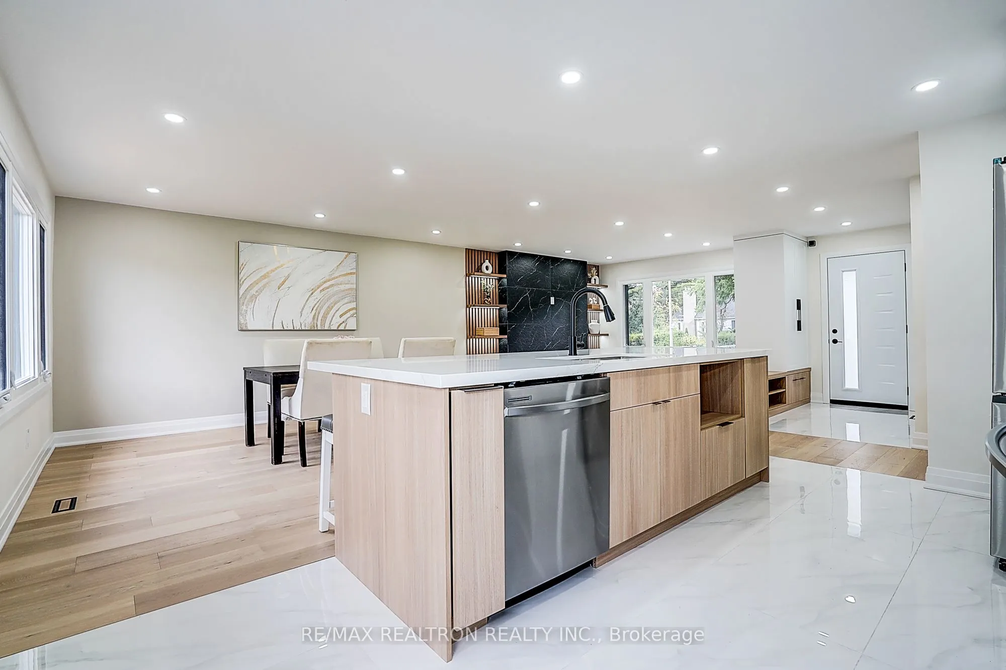 163 Maurice Drive