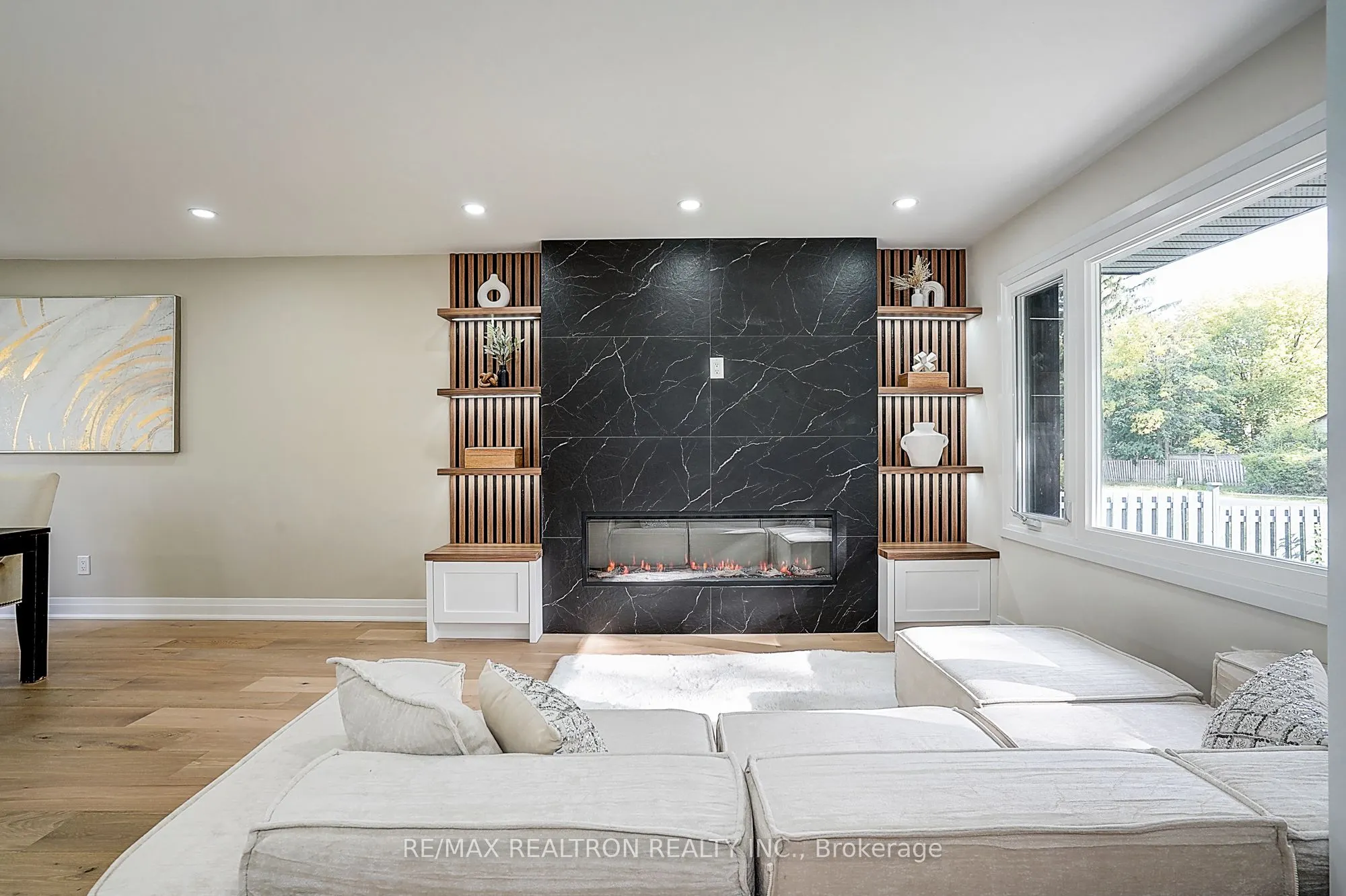 163 Maurice Drive