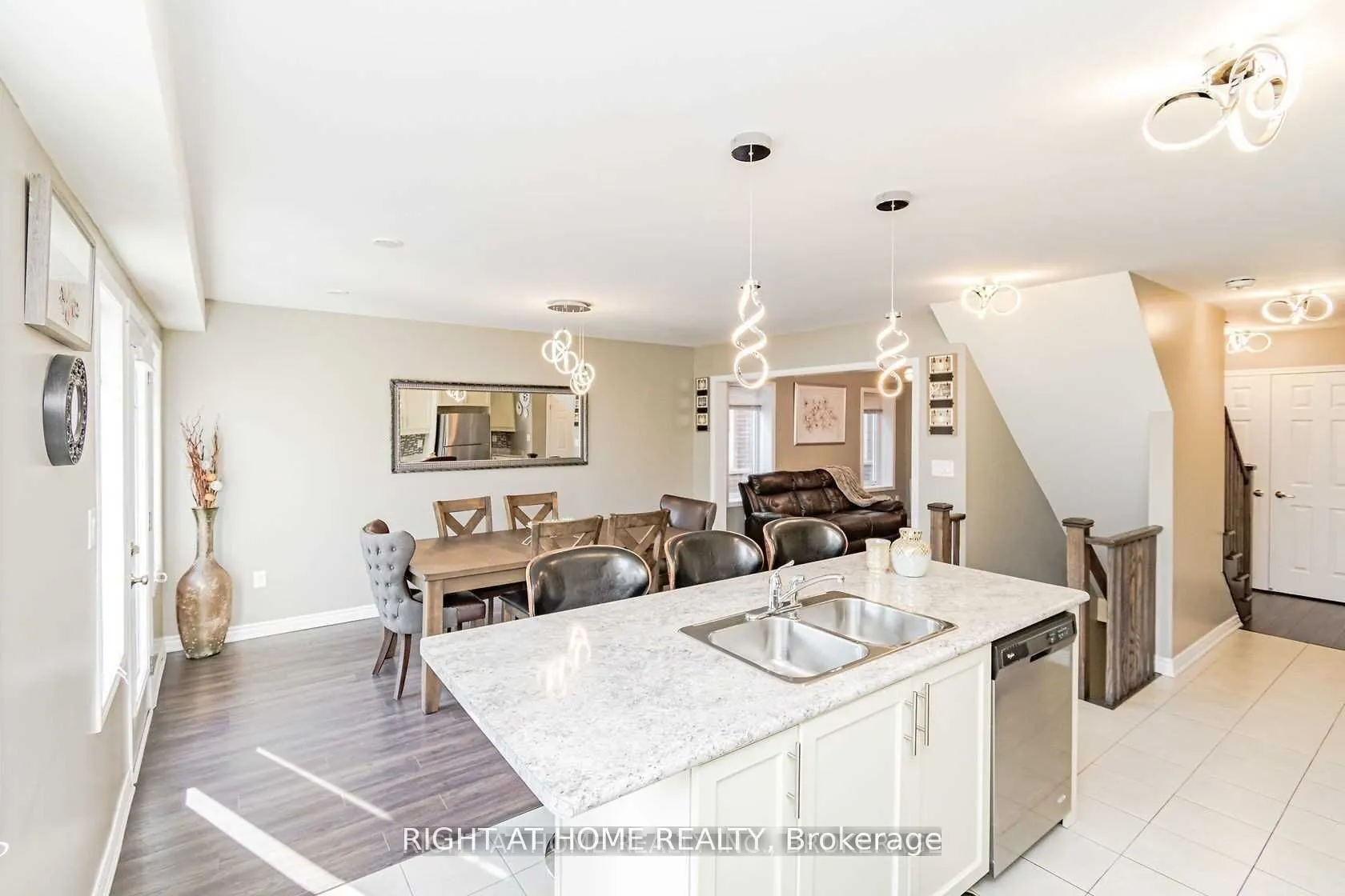 1631 Leblanc Court