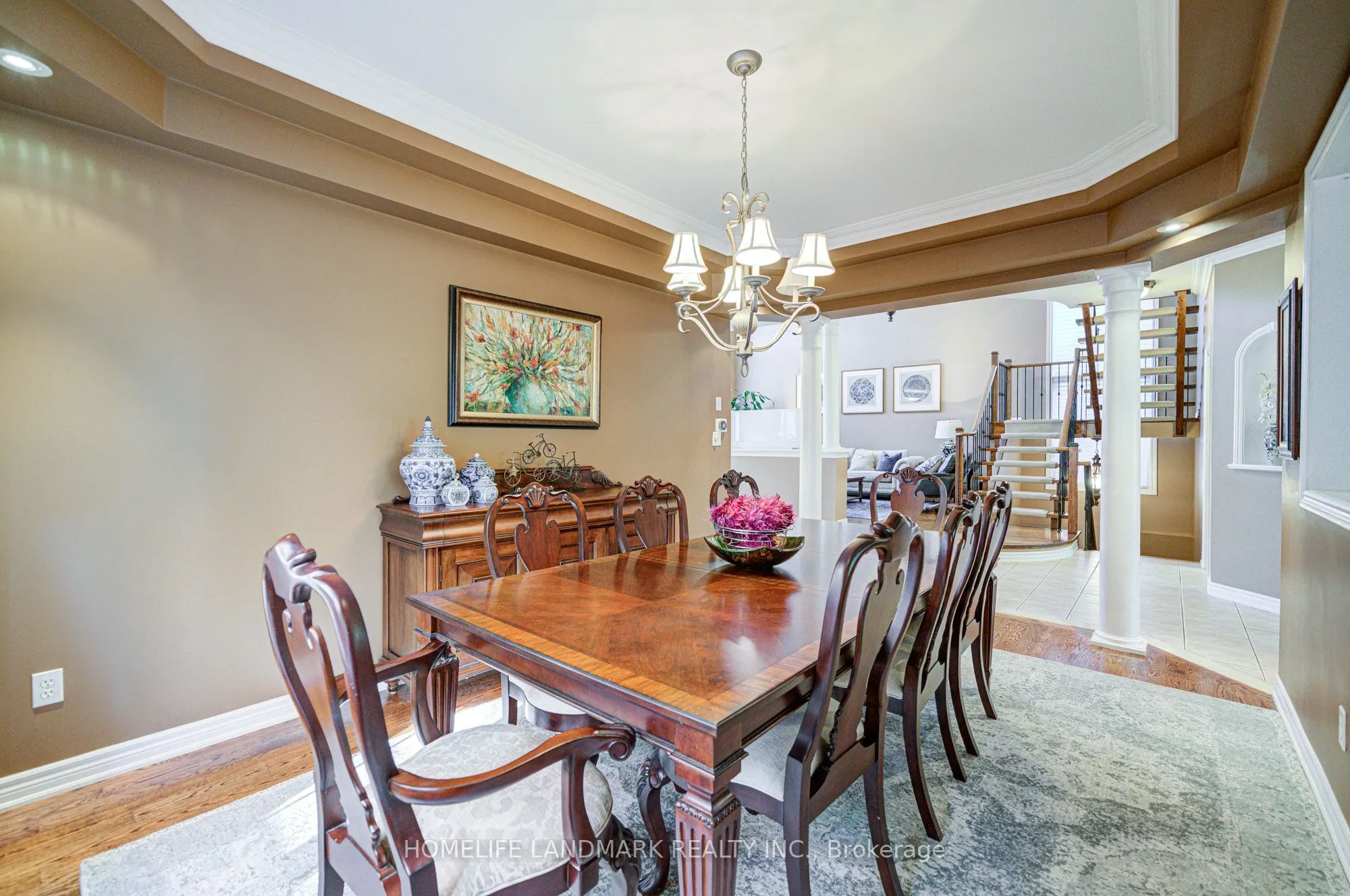 1388 Pinery Crescent