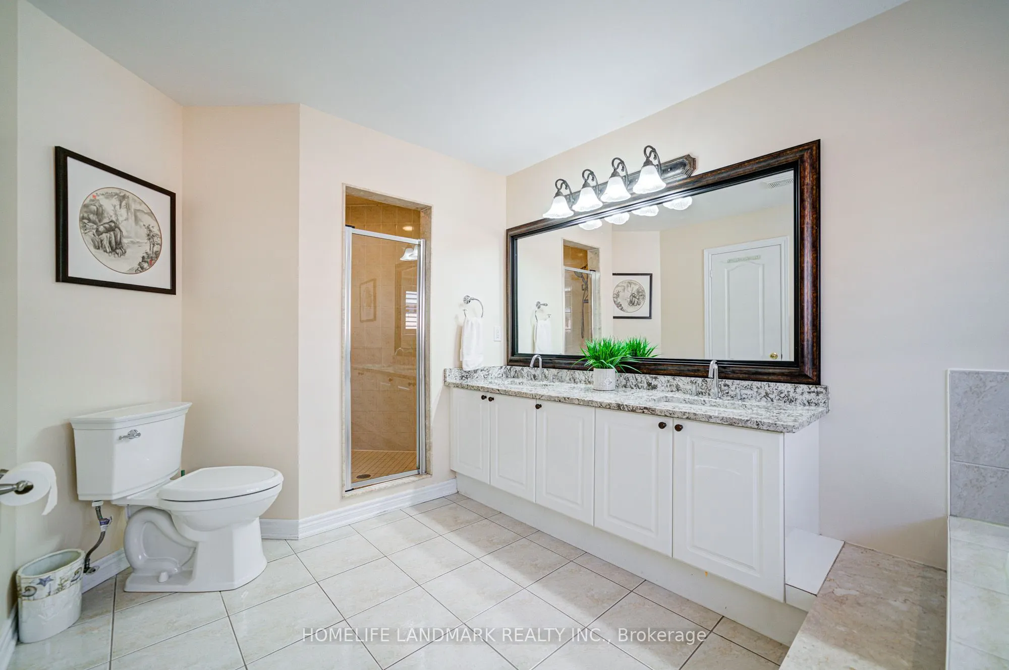 1388 Pinery Crescent