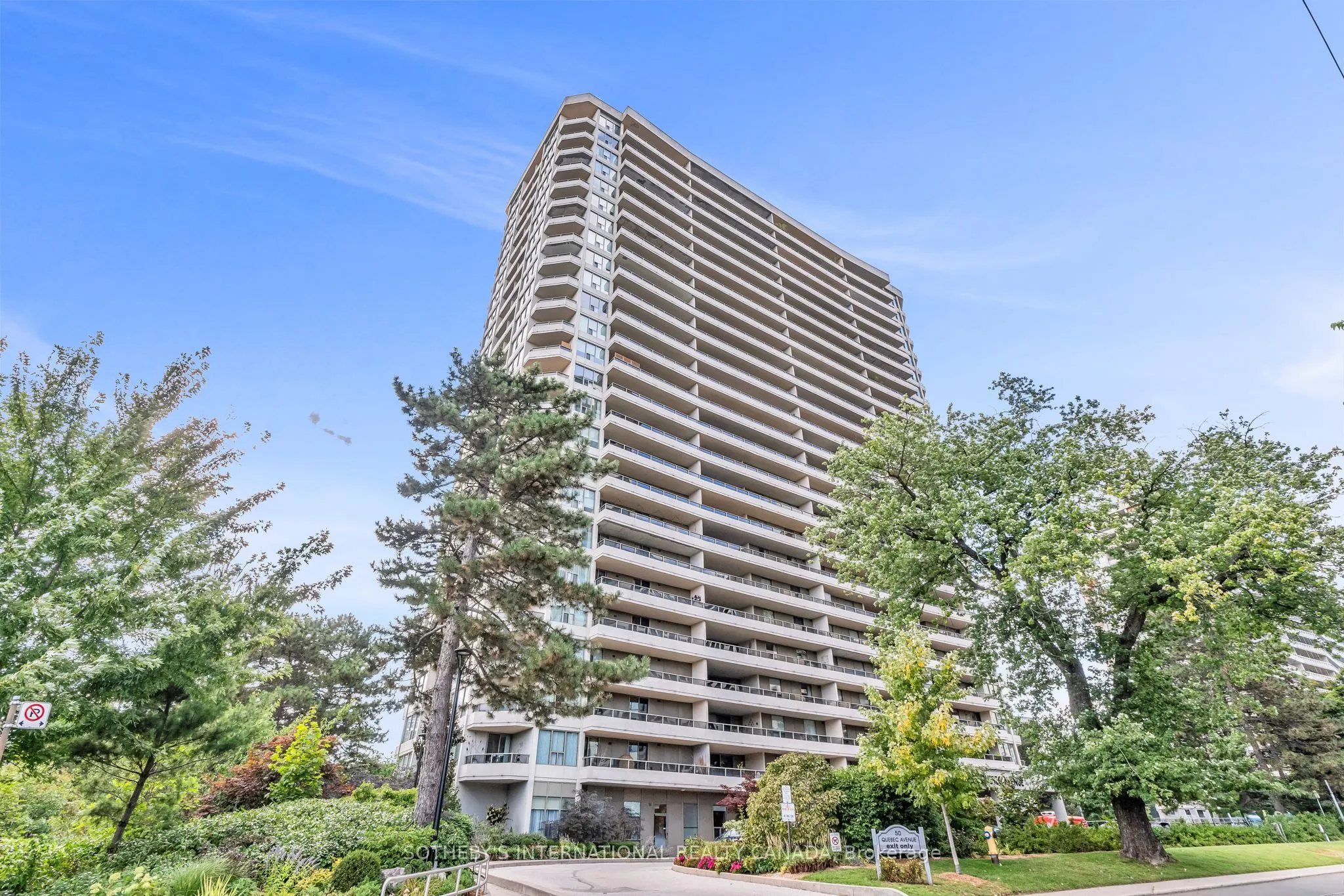 50 Quebec Avenue, #508
