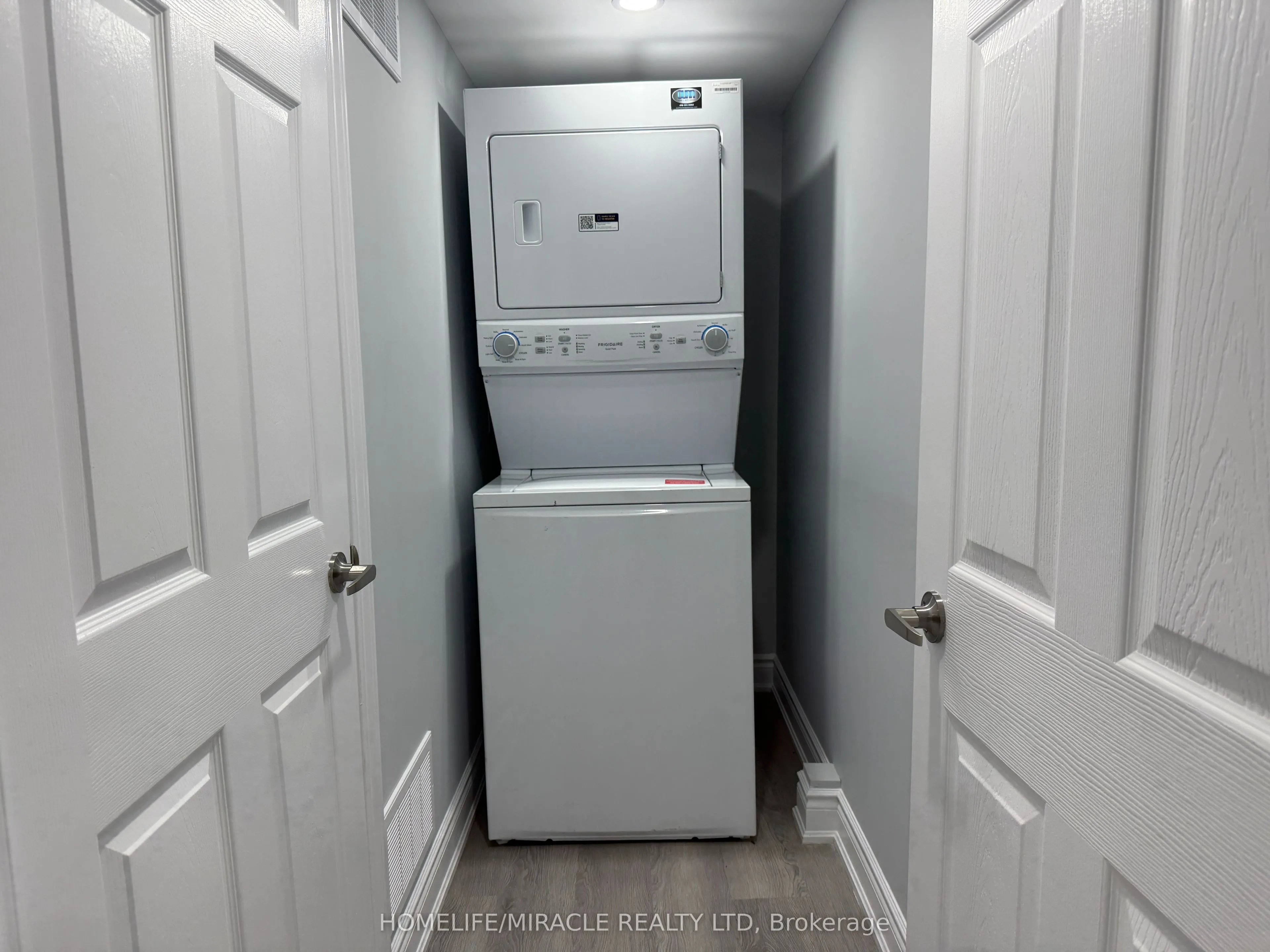 31 Flurry Circle