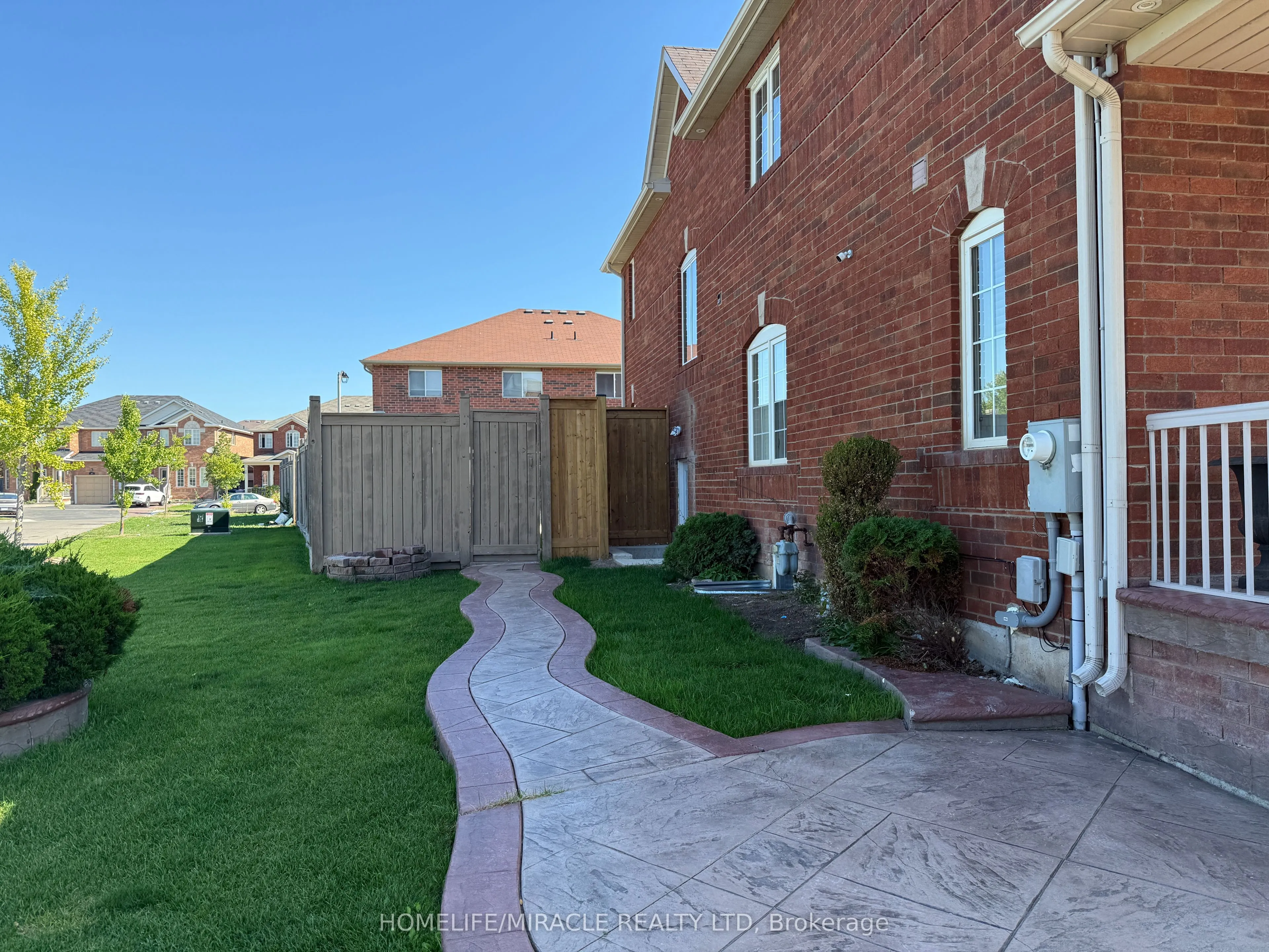 31 Flurry Circle