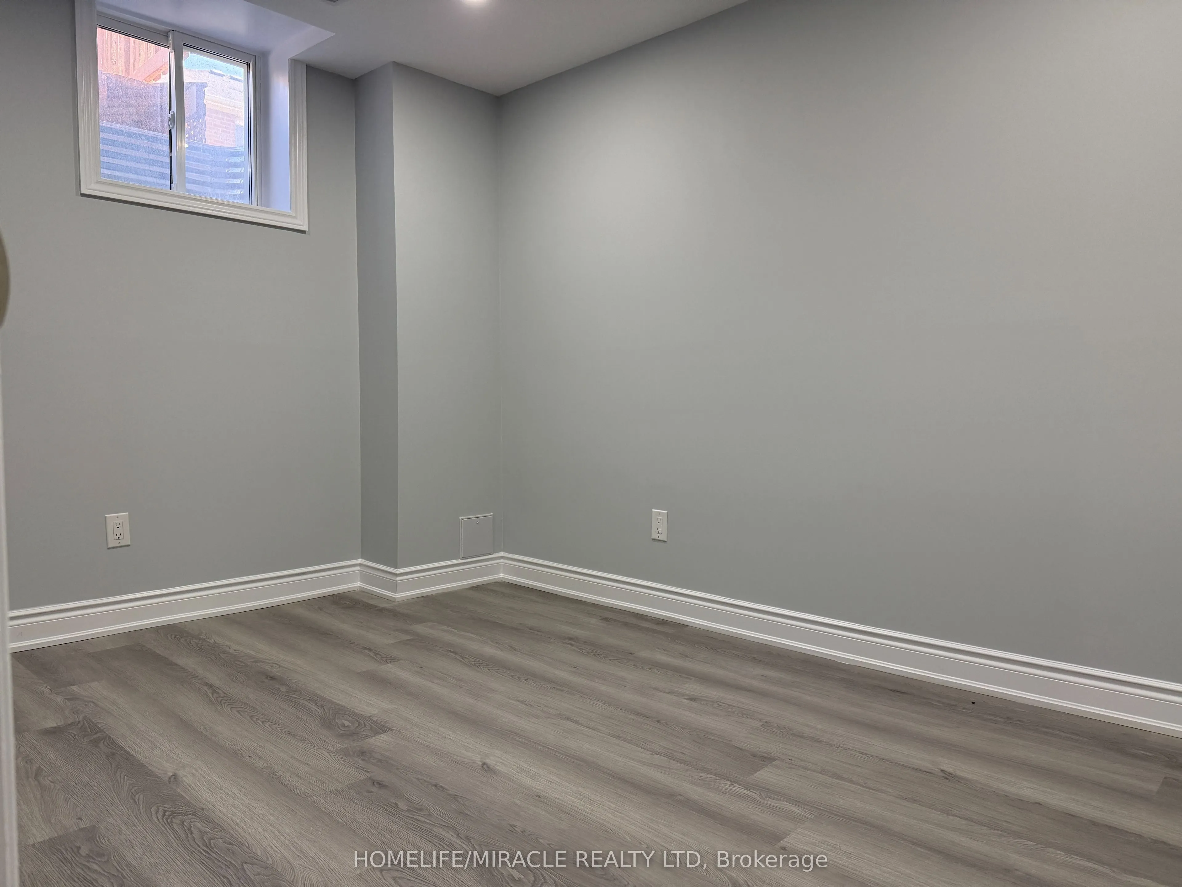 31 Flurry Circle
