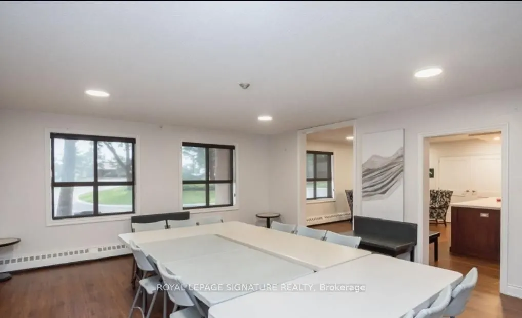 2929 Aquitaine Avenue, #902