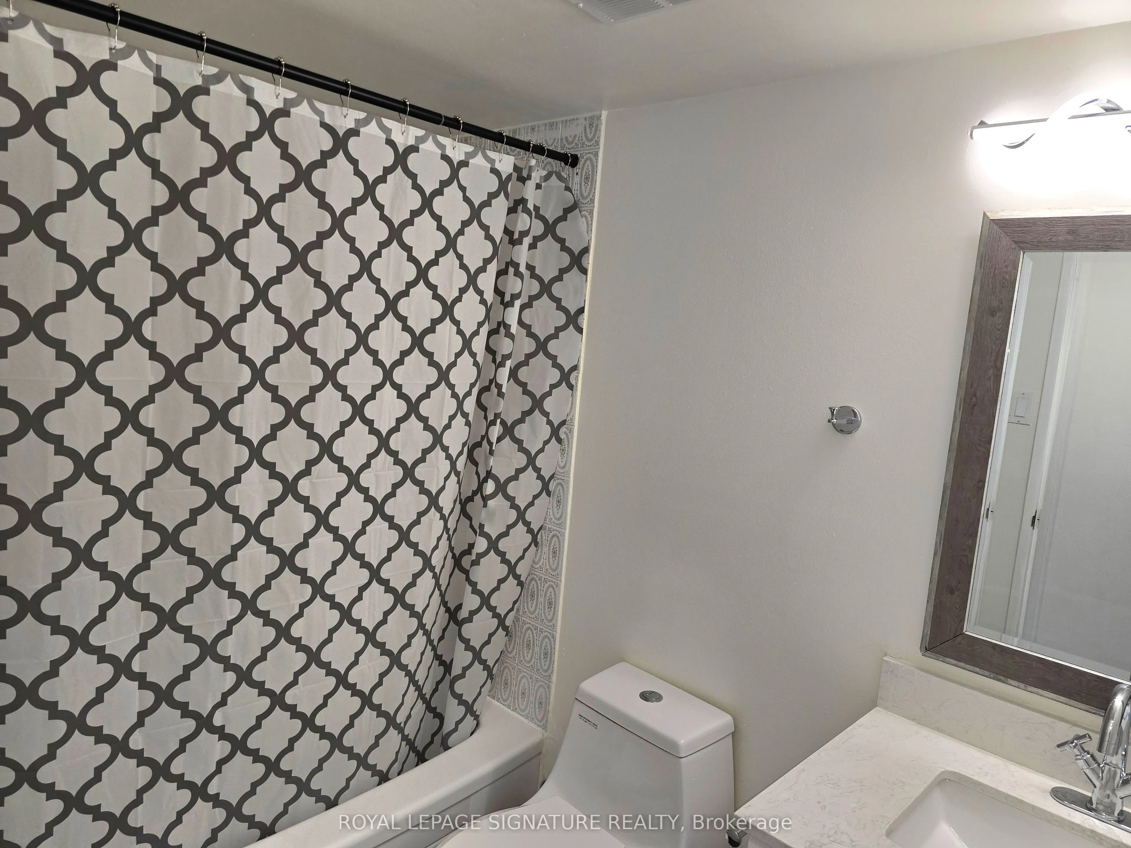 2929 Aquitaine Avenue, #902