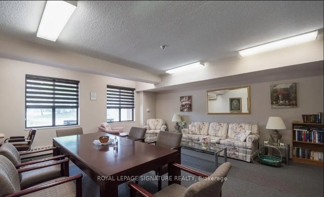 2929 Aquitaine Avenue, #902