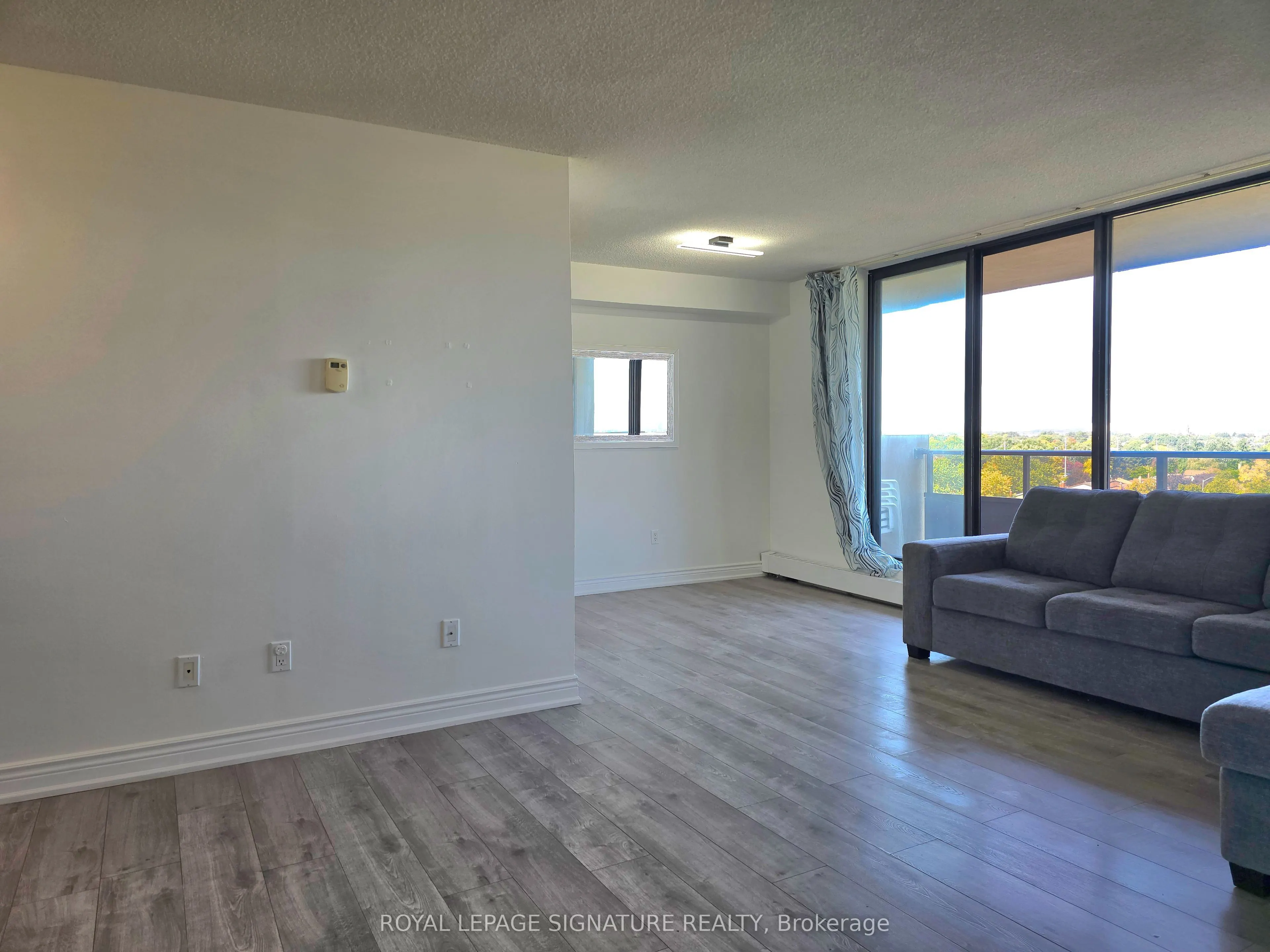 2929 Aquitaine Avenue, #902
