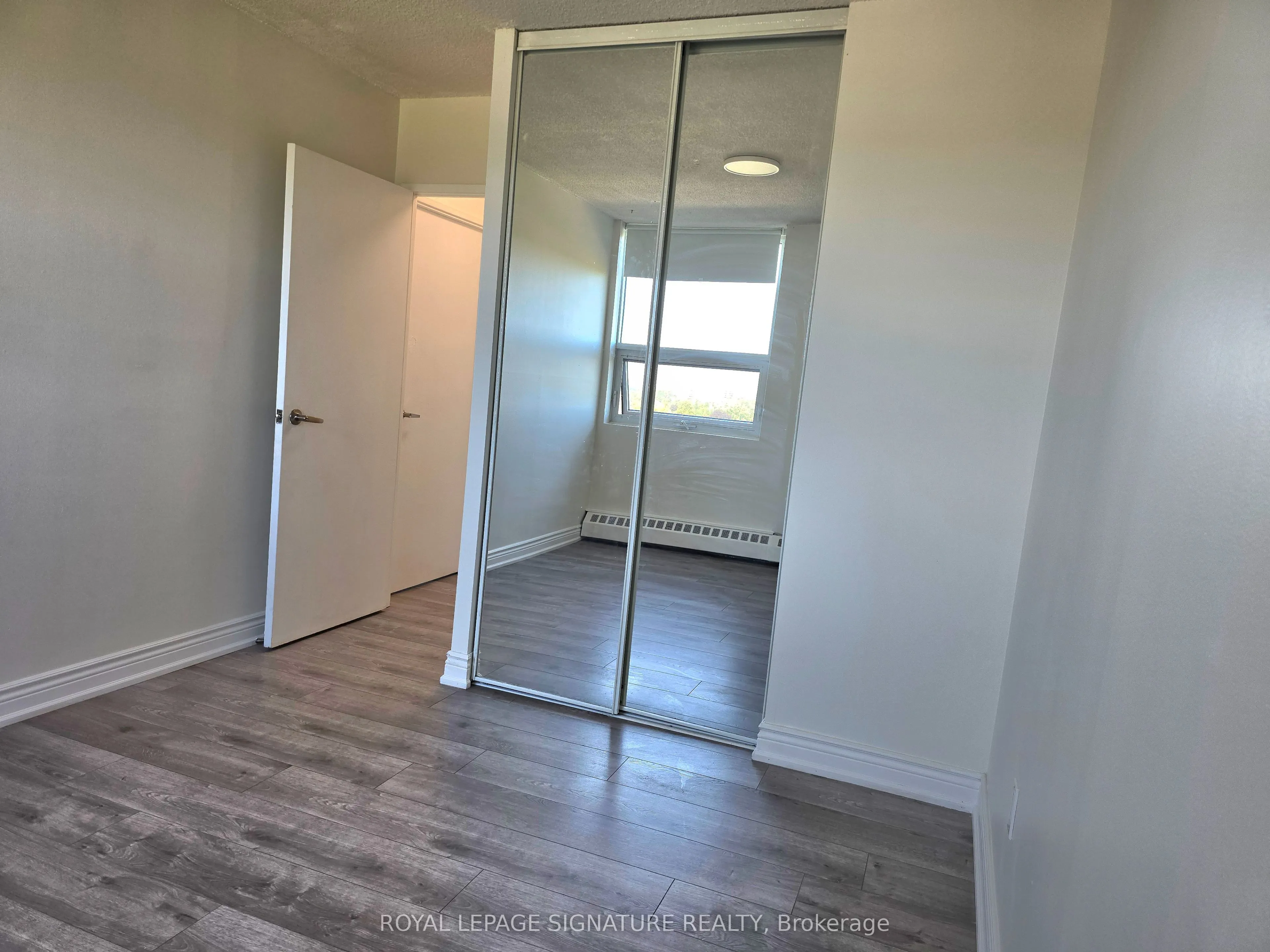 2929 AQUITAINE Avenue, #902