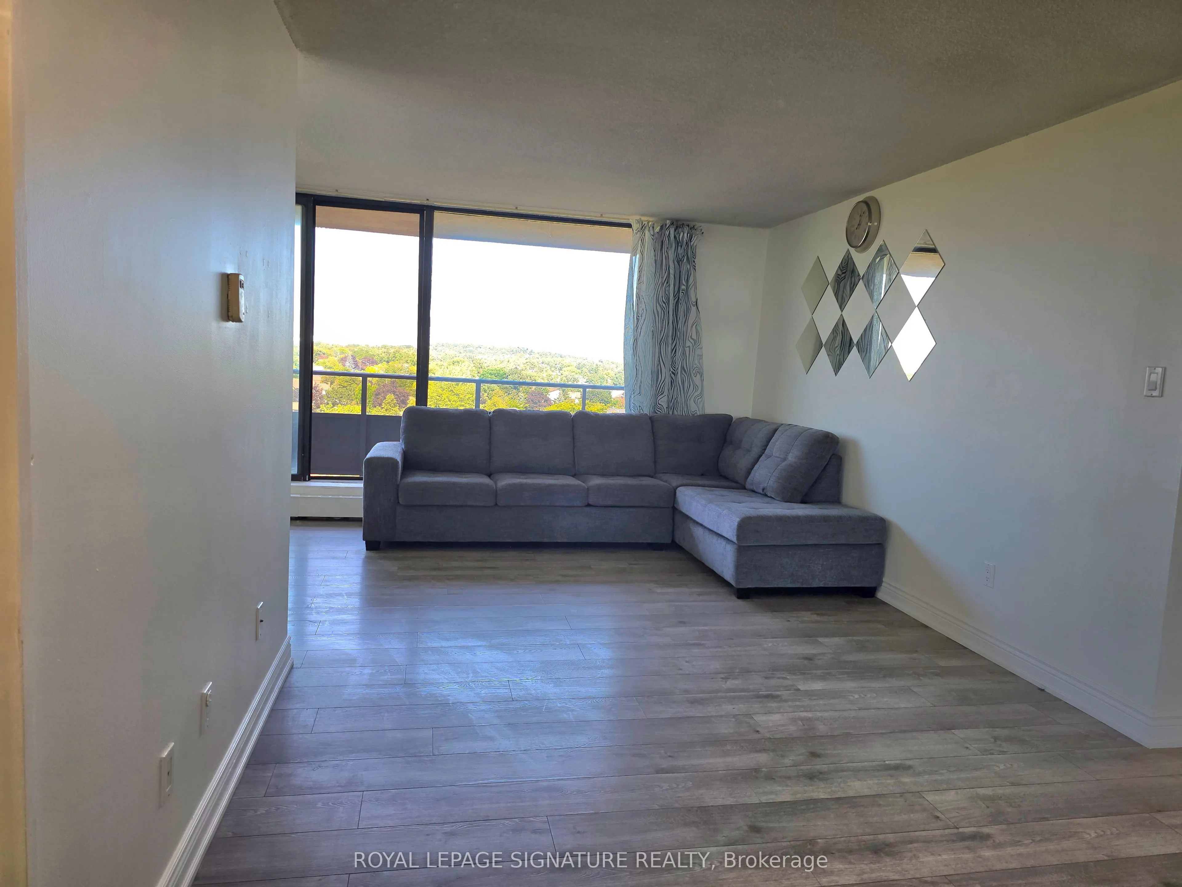 2929 AQUITAINE Avenue, #902