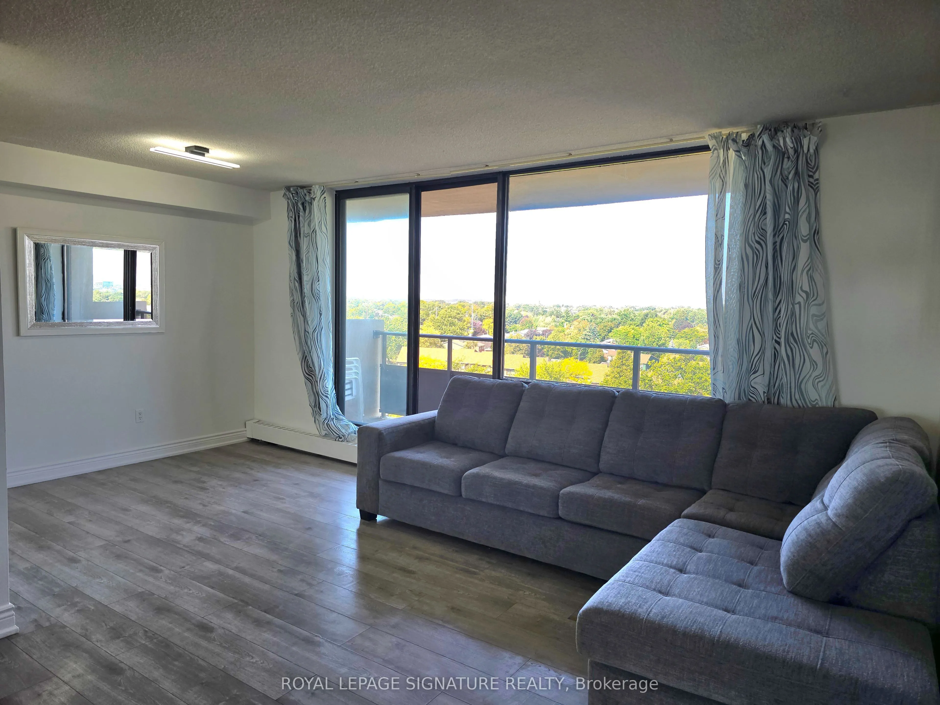 2929 AQUITAINE Avenue, #902
