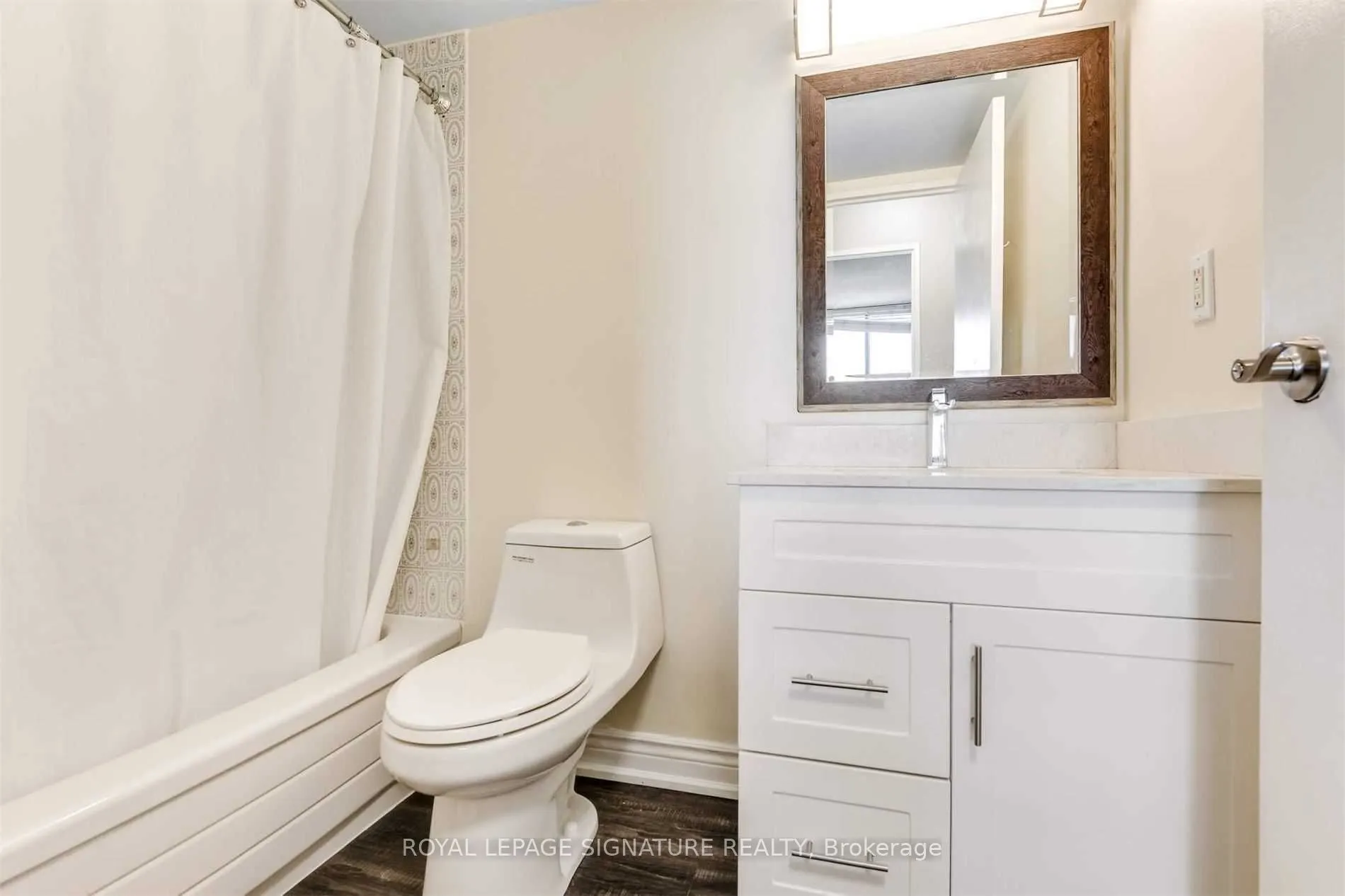 2929 AQUITAINE Avenue, #902