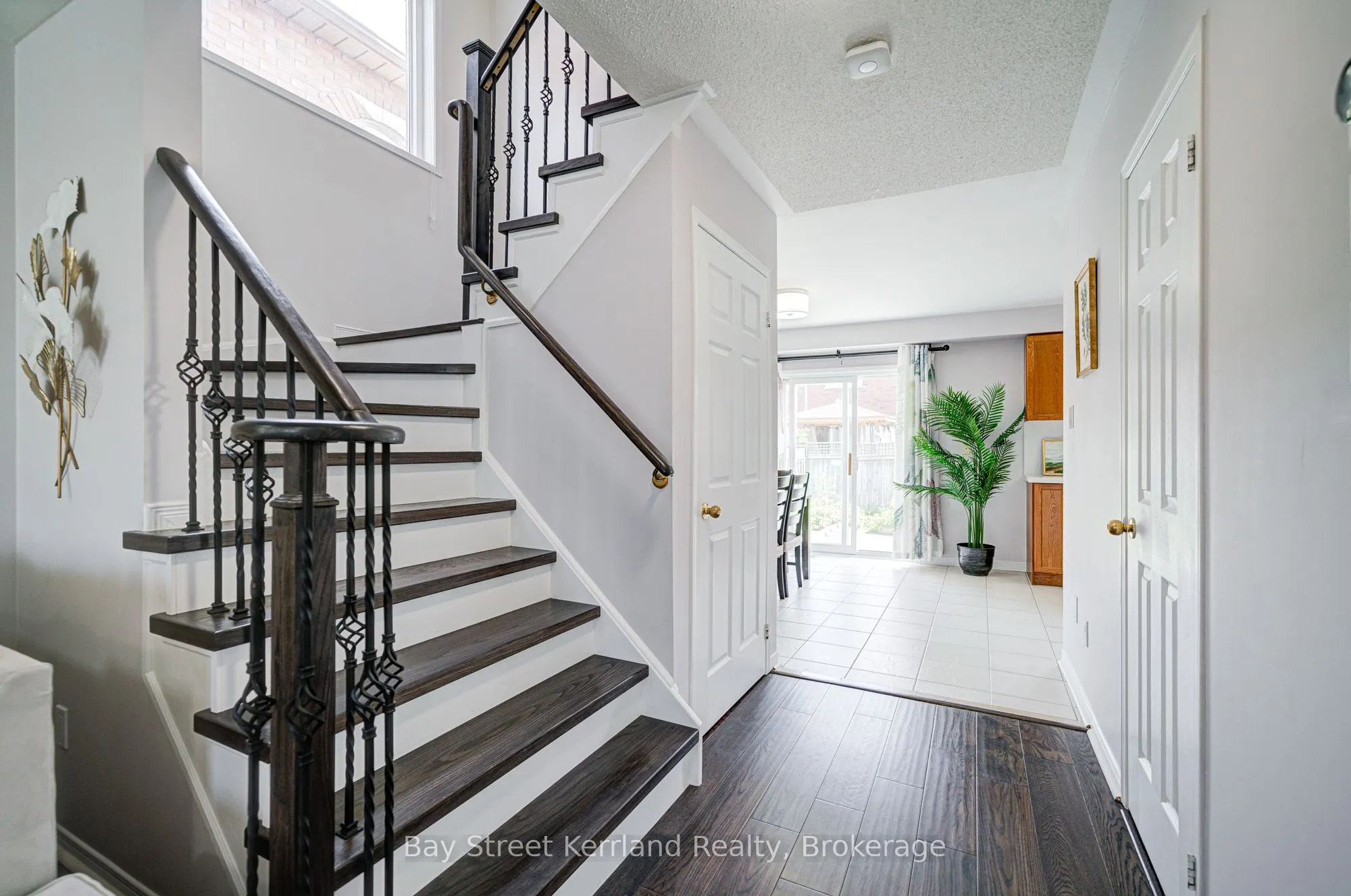 3044 Bentley Drive