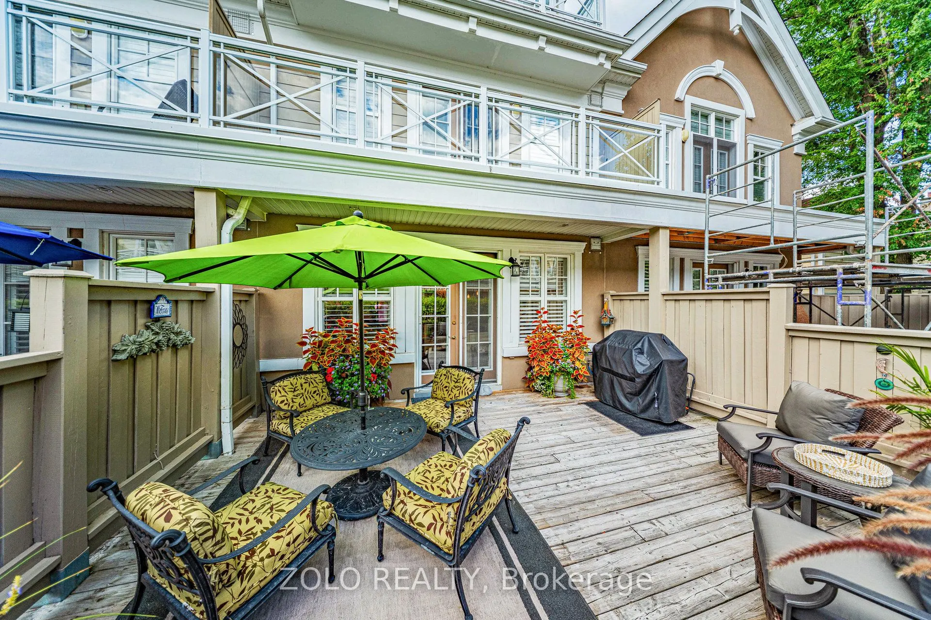 2372 Marine Drive, #4