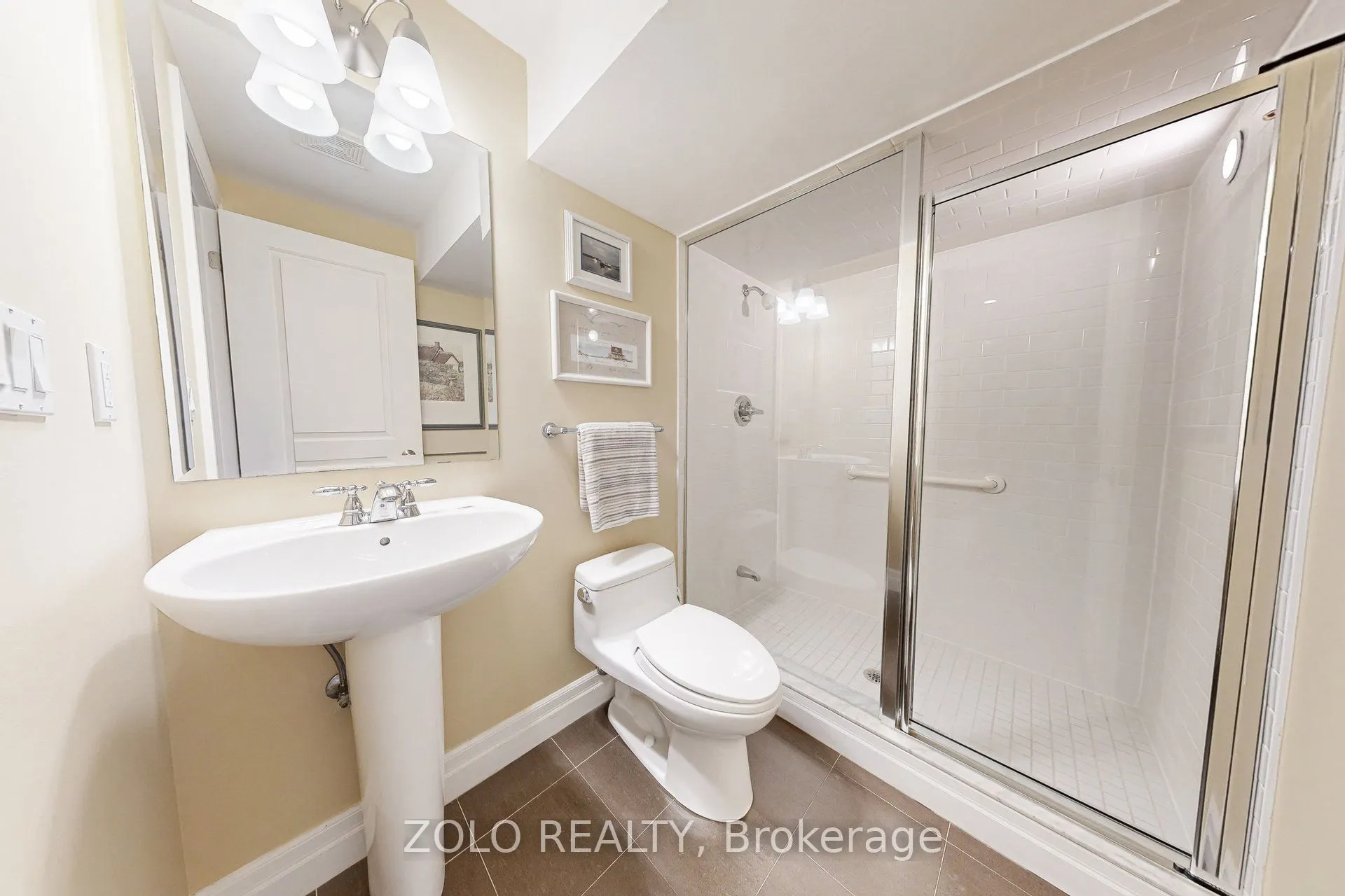 2372 Marine Drive, #4