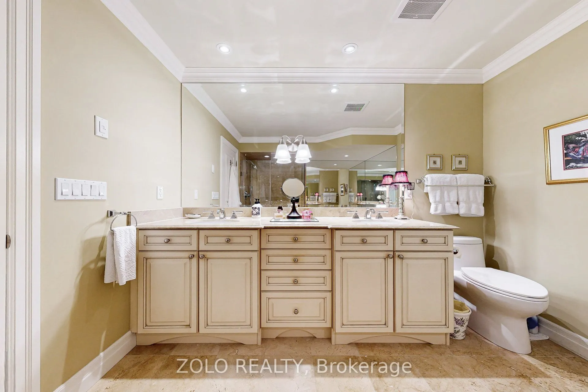 2372 Marine Drive, #4