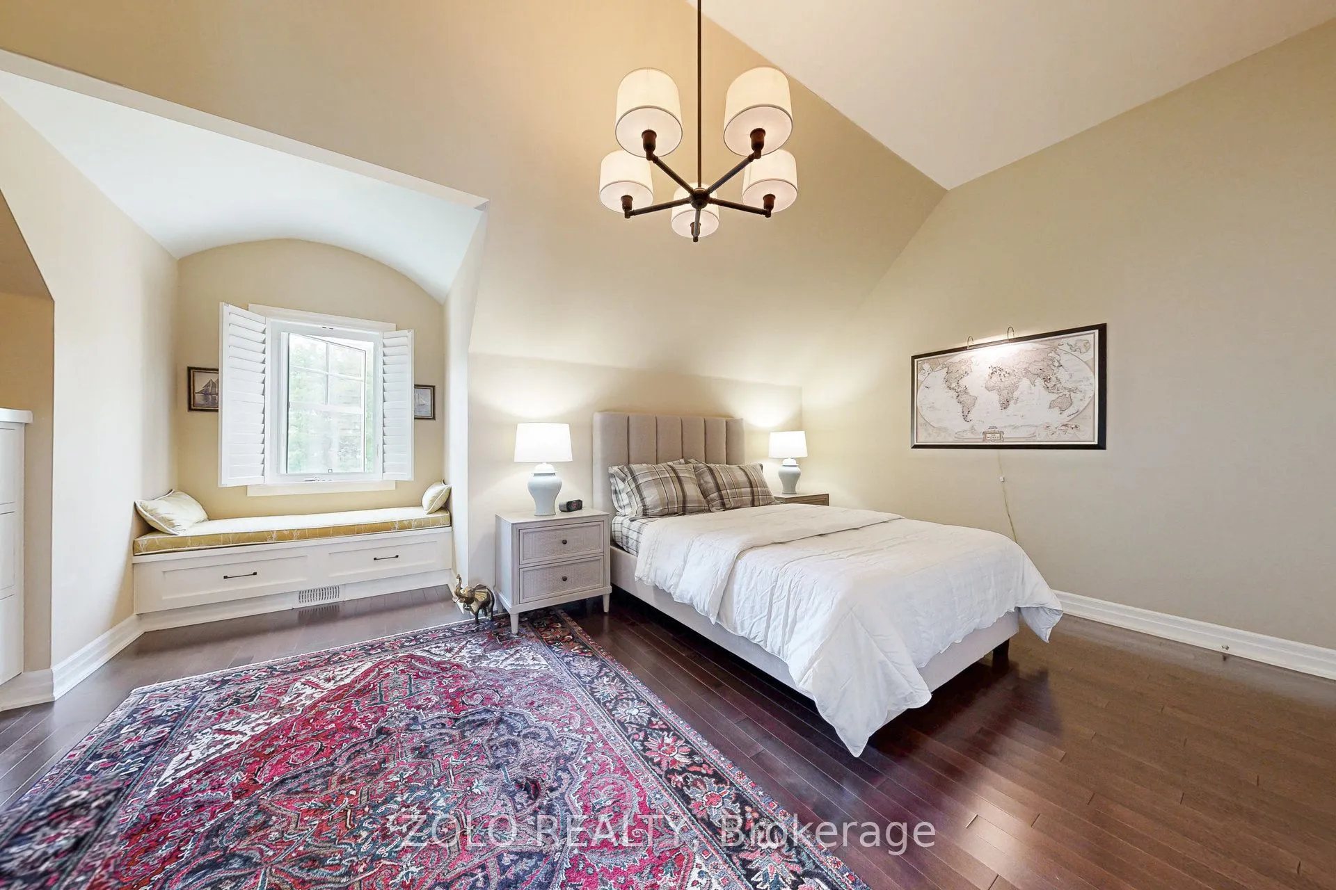 2372 Marine Drive, #4