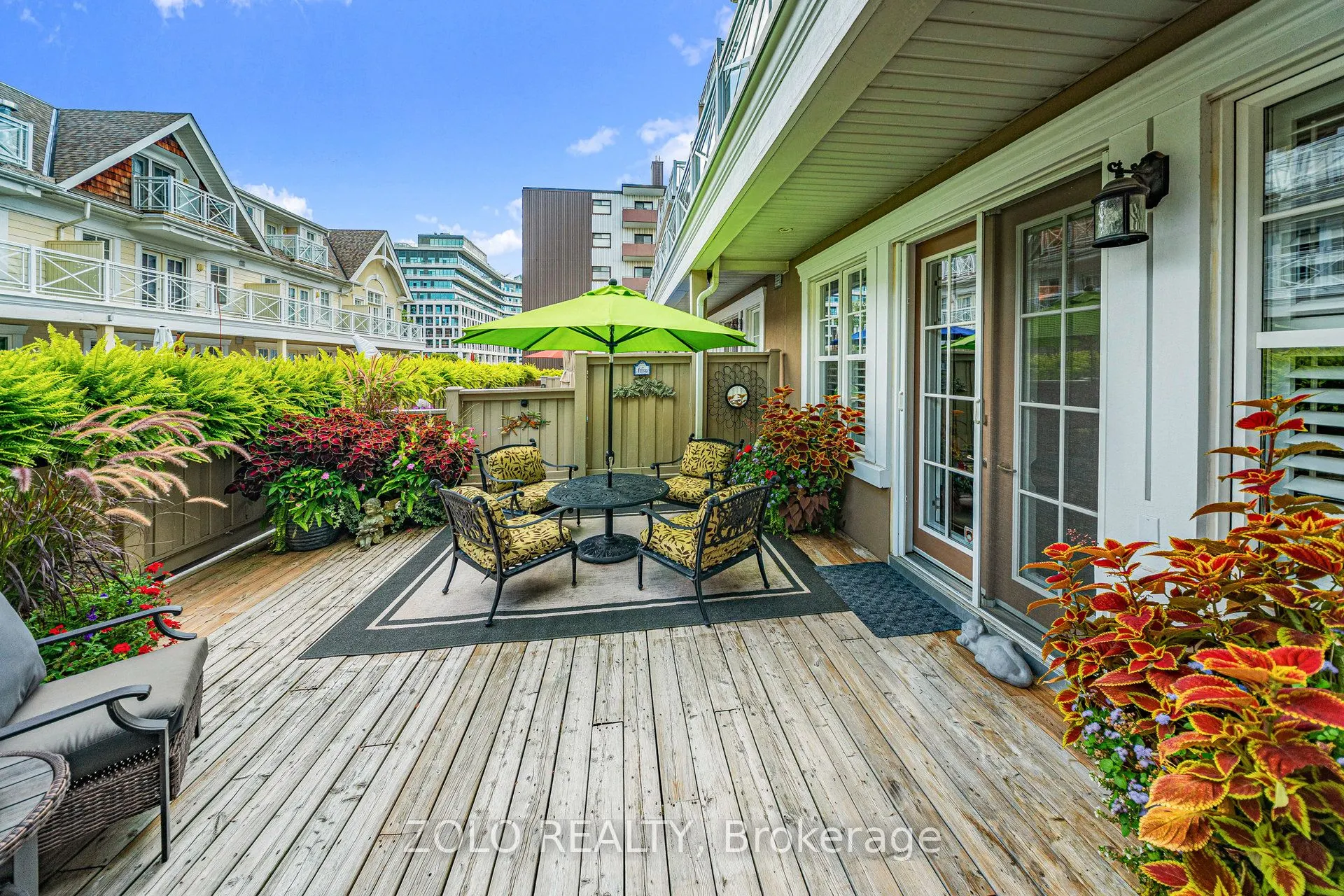 2372 Marine Drive, #4