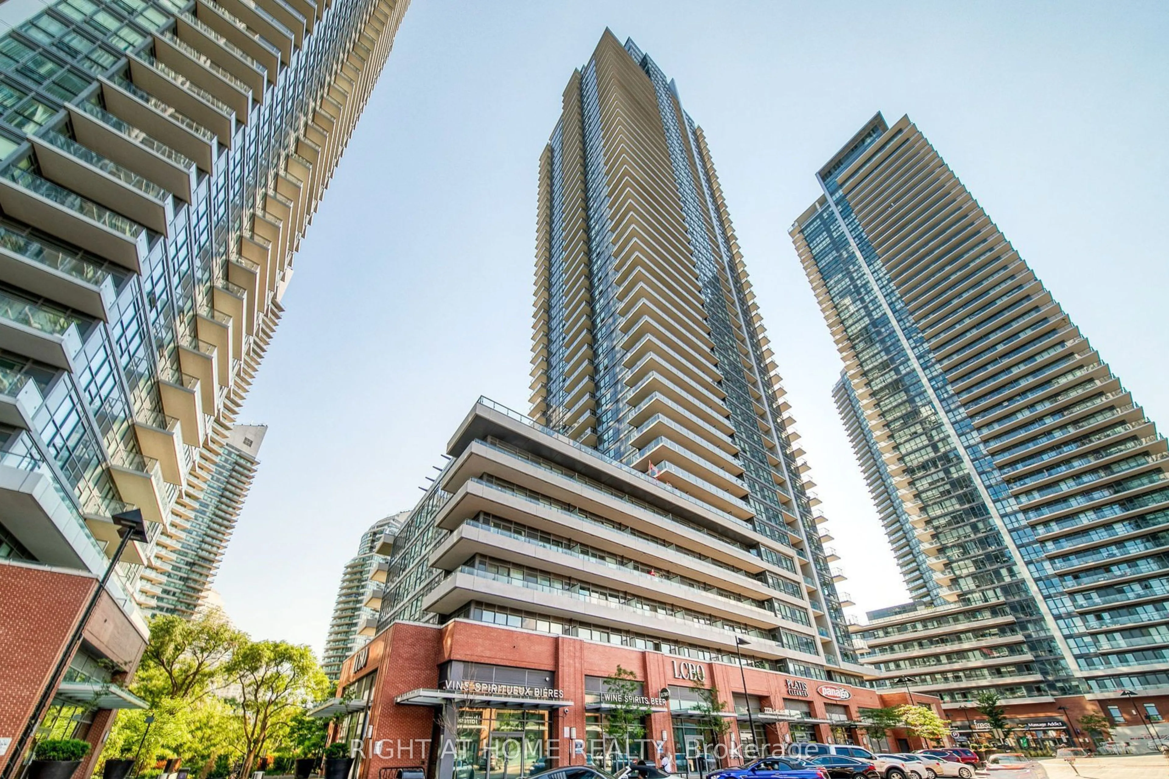 2220 Lakeshore Boulevard W, #3106