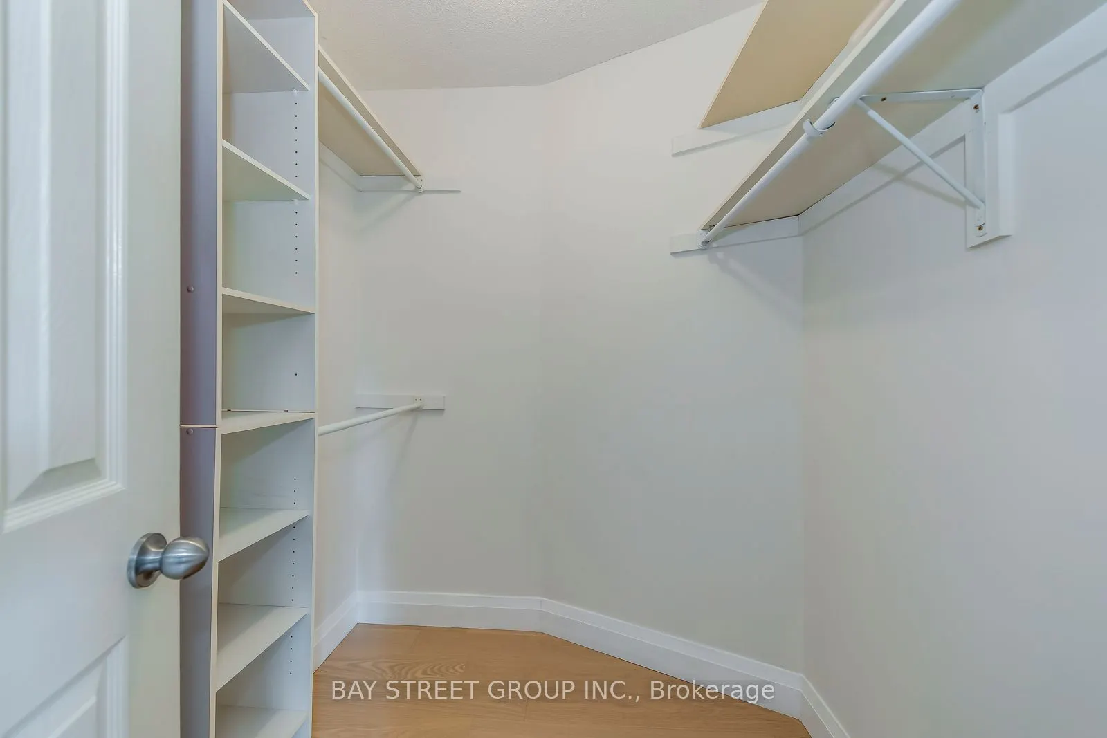 1369 Bishopstoke Way
