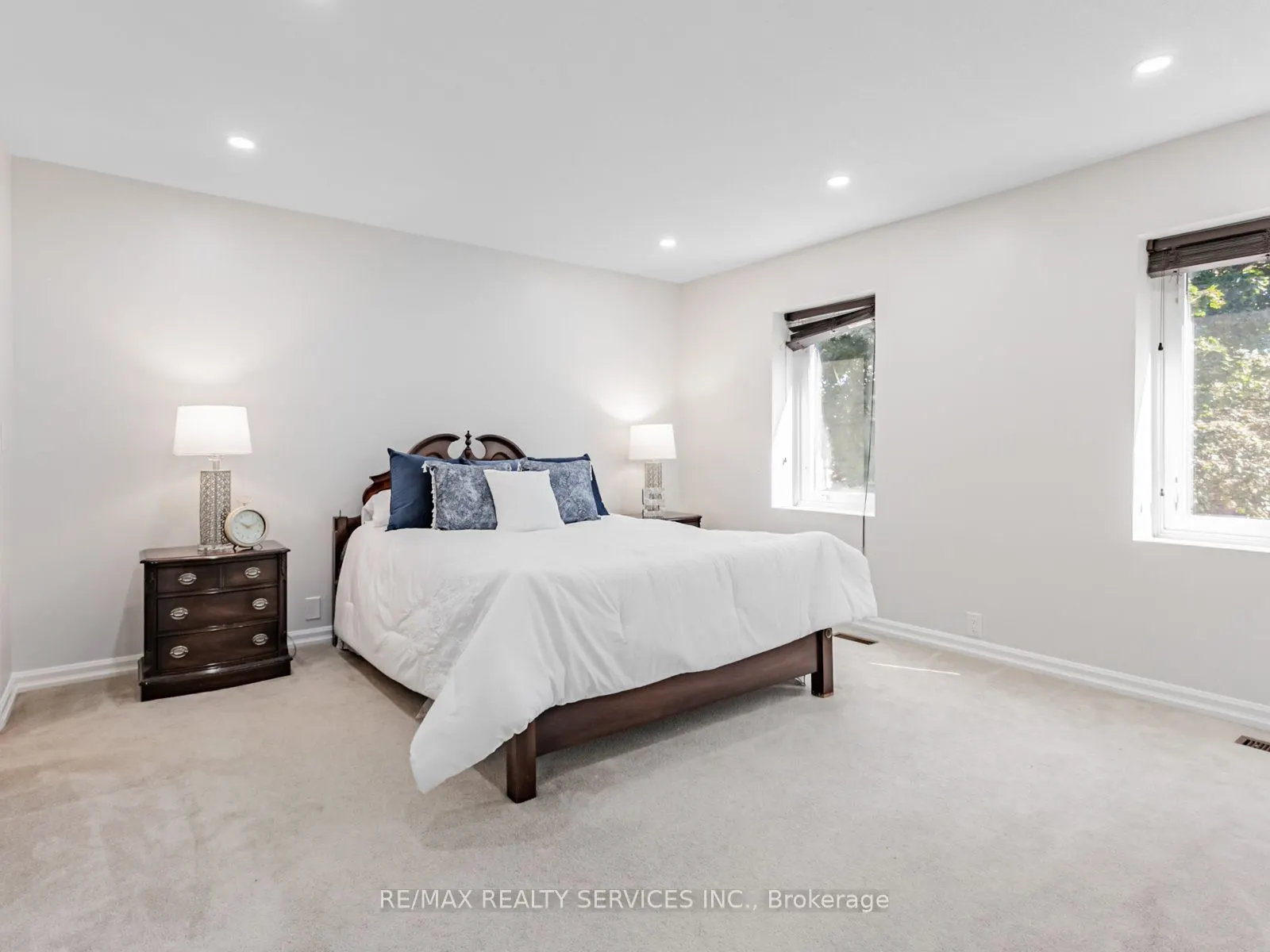 16 Marchmount Crescent