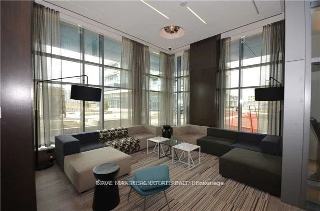 2560 Eglinton Avenue W, #1309