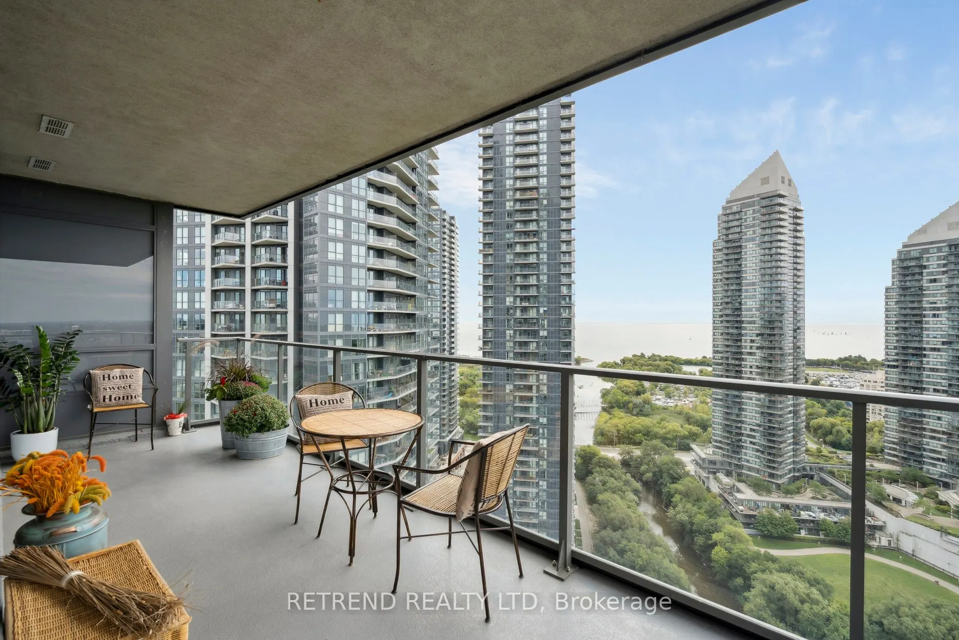 36 Park Lawn Road, #2403