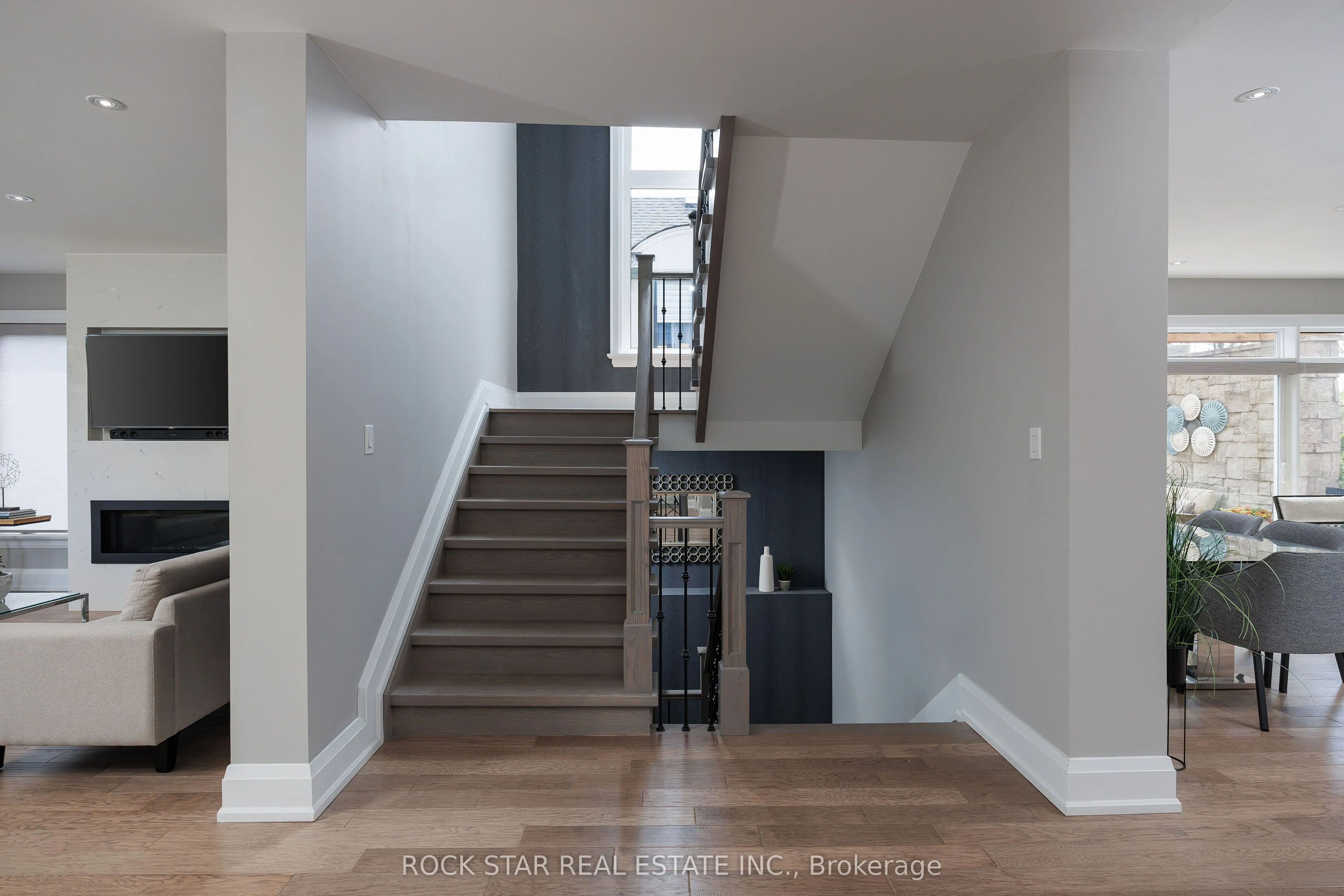 443 Seabourne Drive