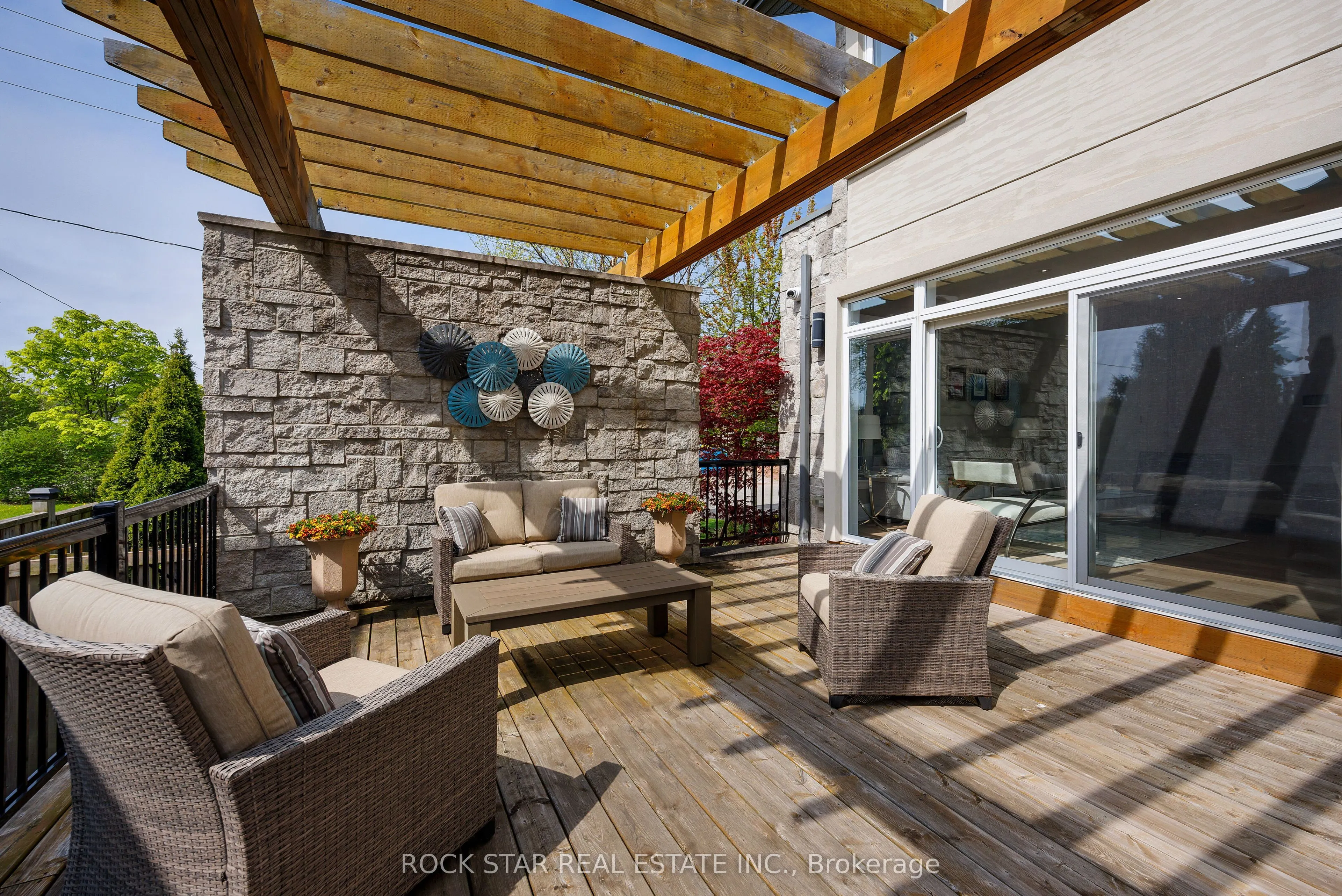443 Seabourne Drive