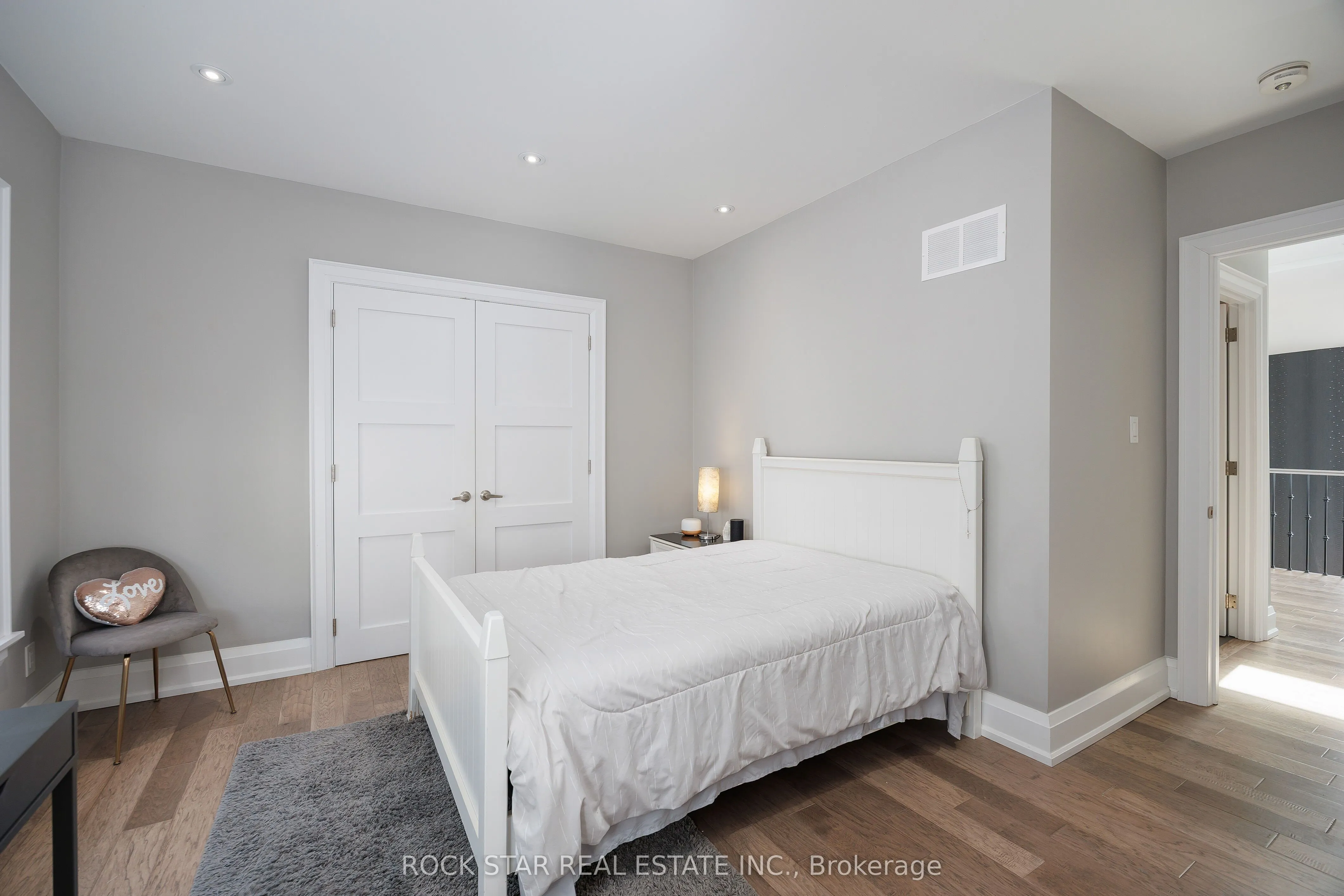 443 Seabourne Drive