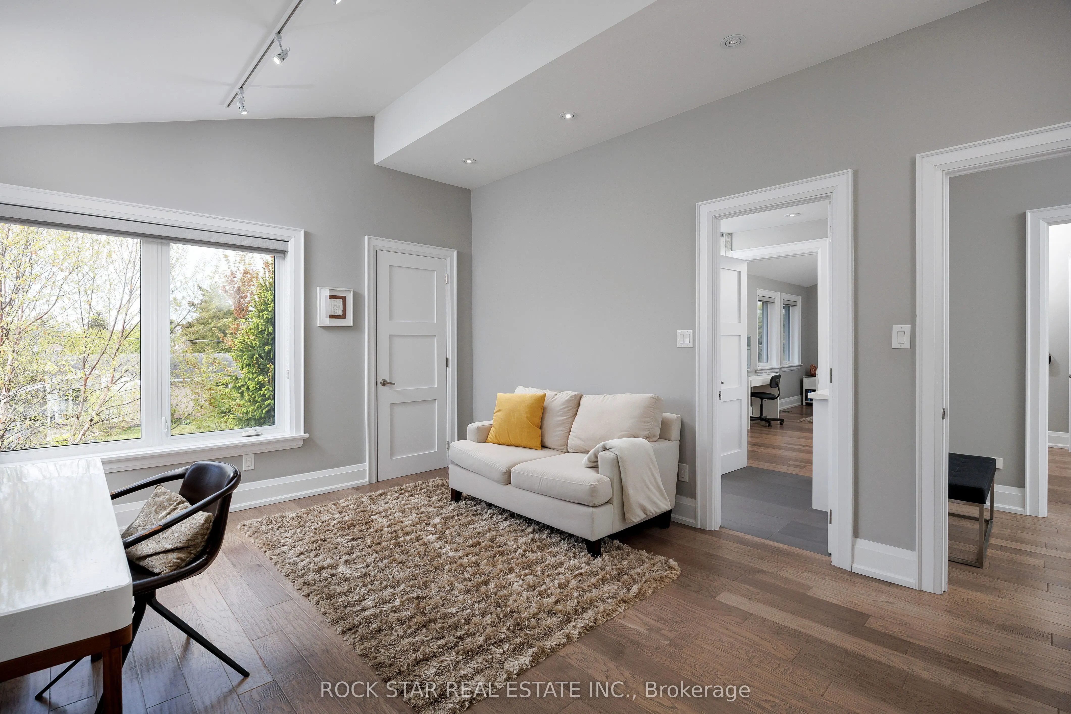443 Seabourne Drive
