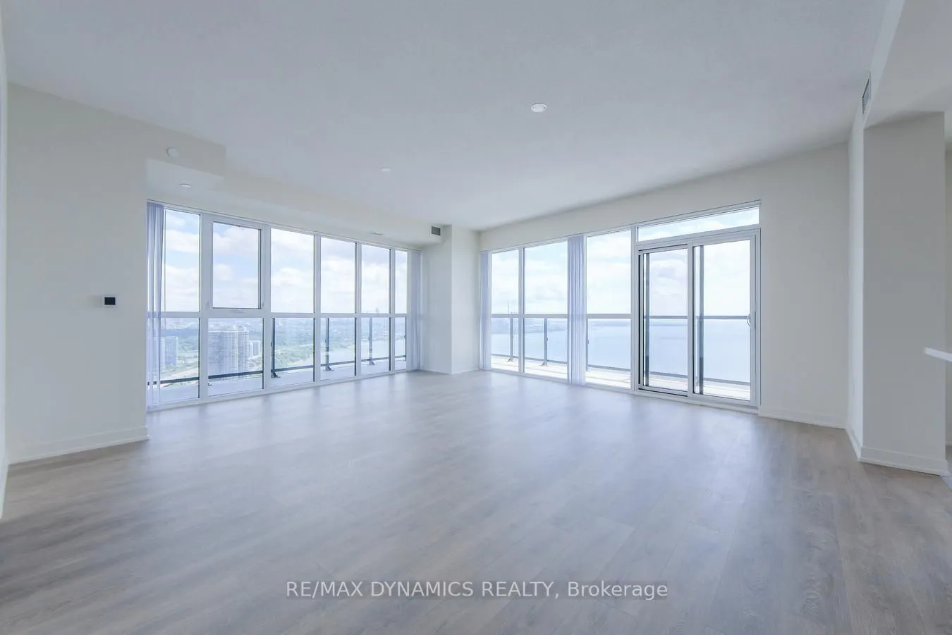 38 Annie Craig Drive S, #5002