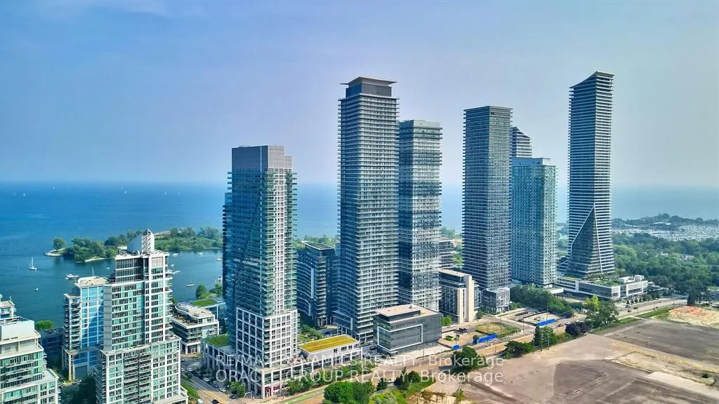 38 Annie Craig Drive S, #5002