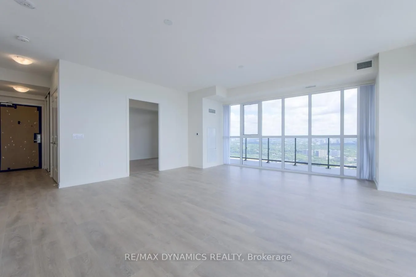 38 Annie Craig Drive S, #5002