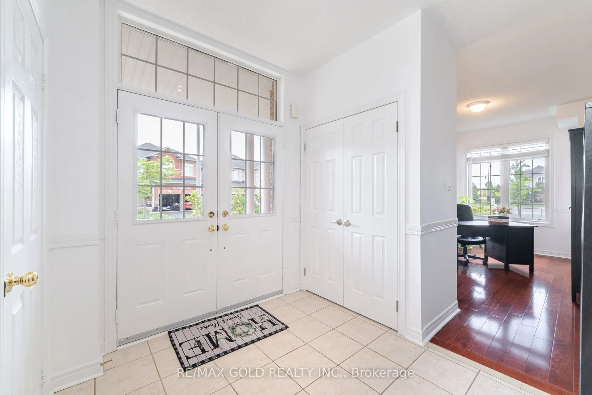 16 Larkberry Road