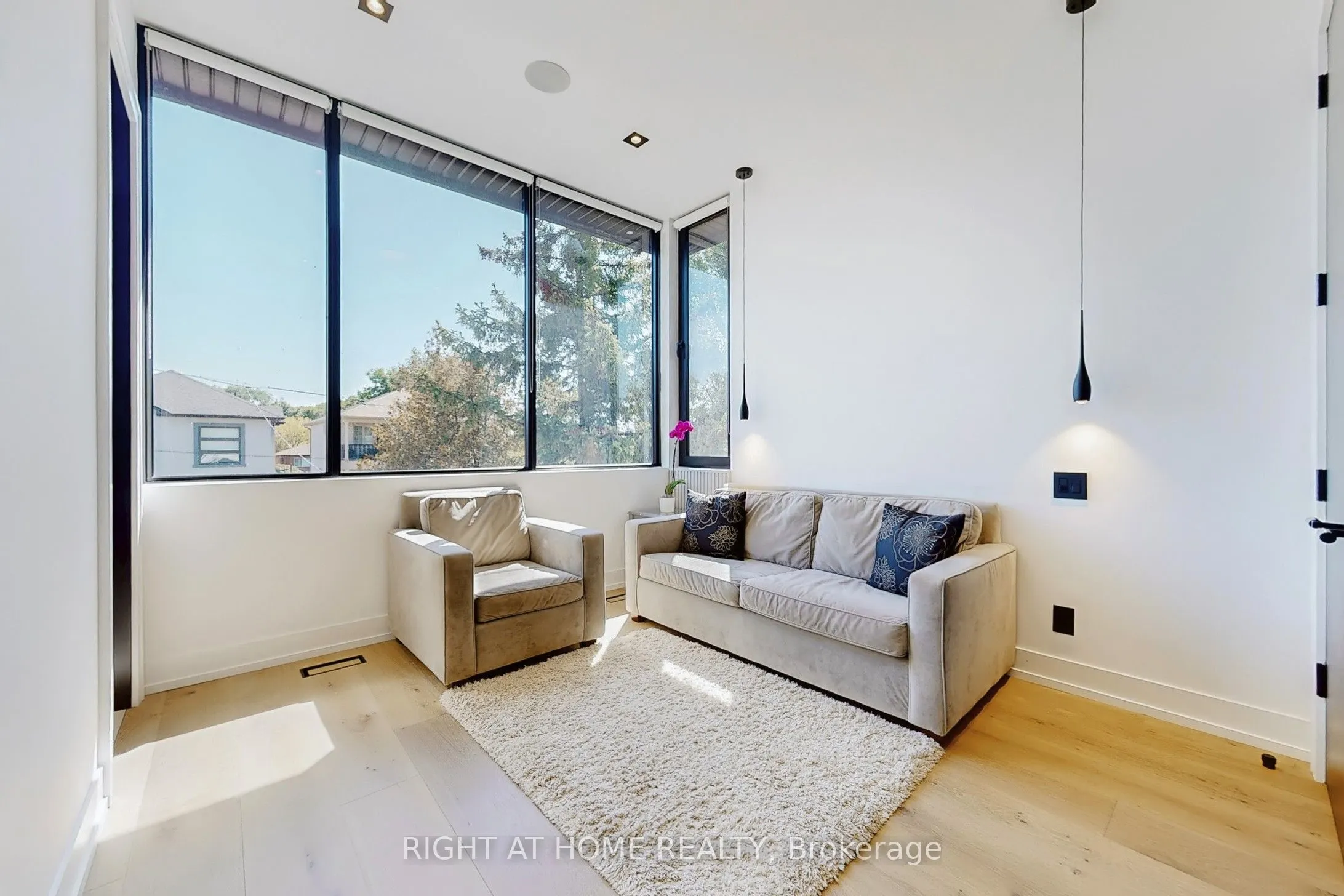 845 7th Street