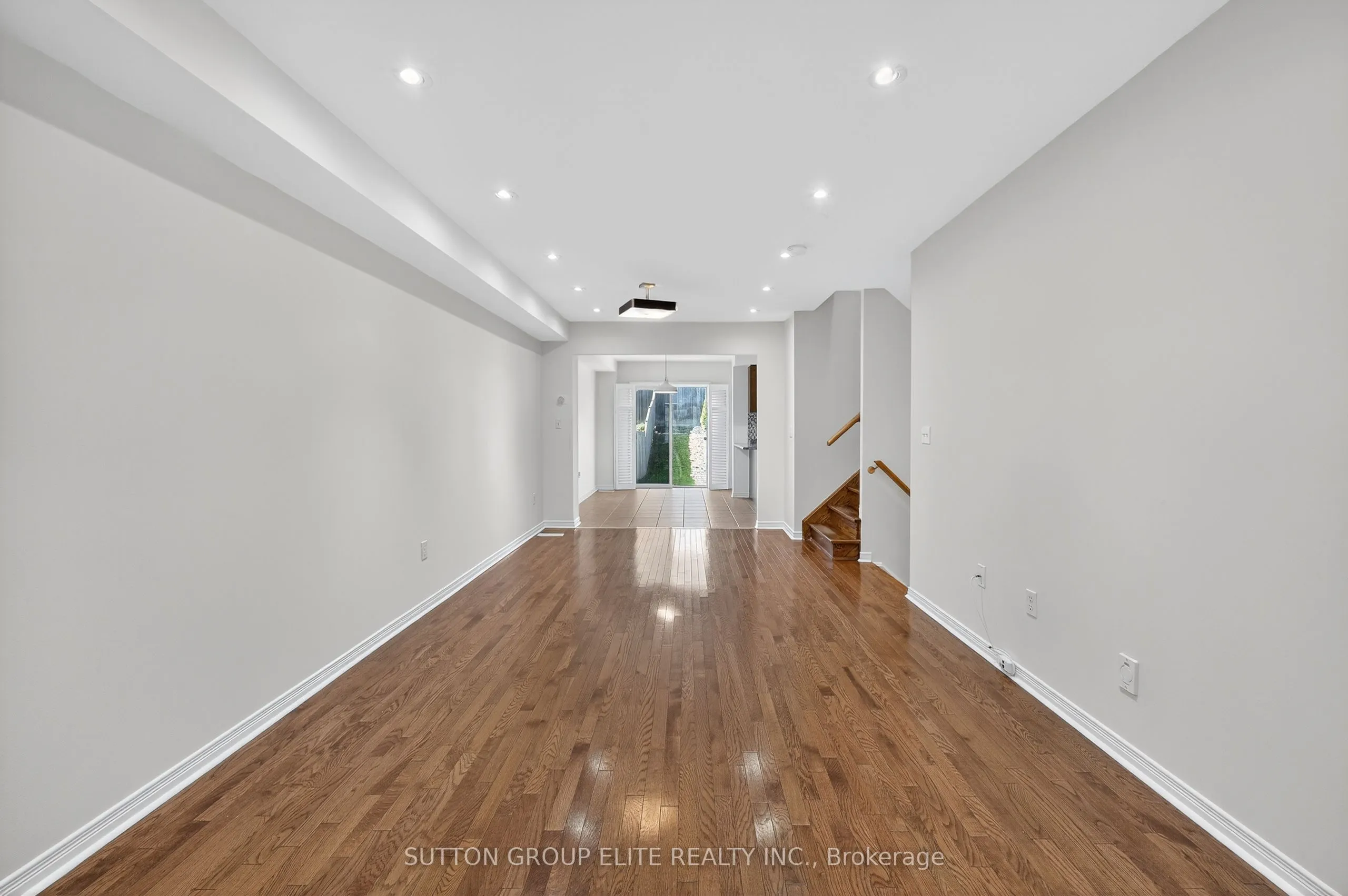 357 Bussel Crescent